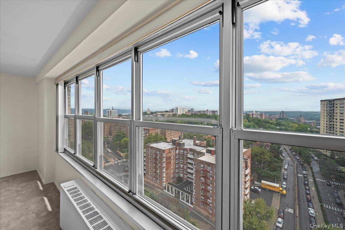 555 Kappock ST Unit: 21d thumbnail 7