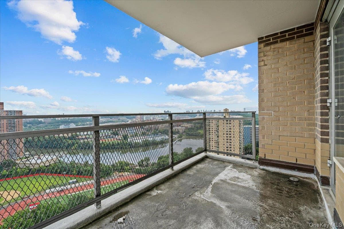 555 Kappock ST Unit: 21d thumbnail 25