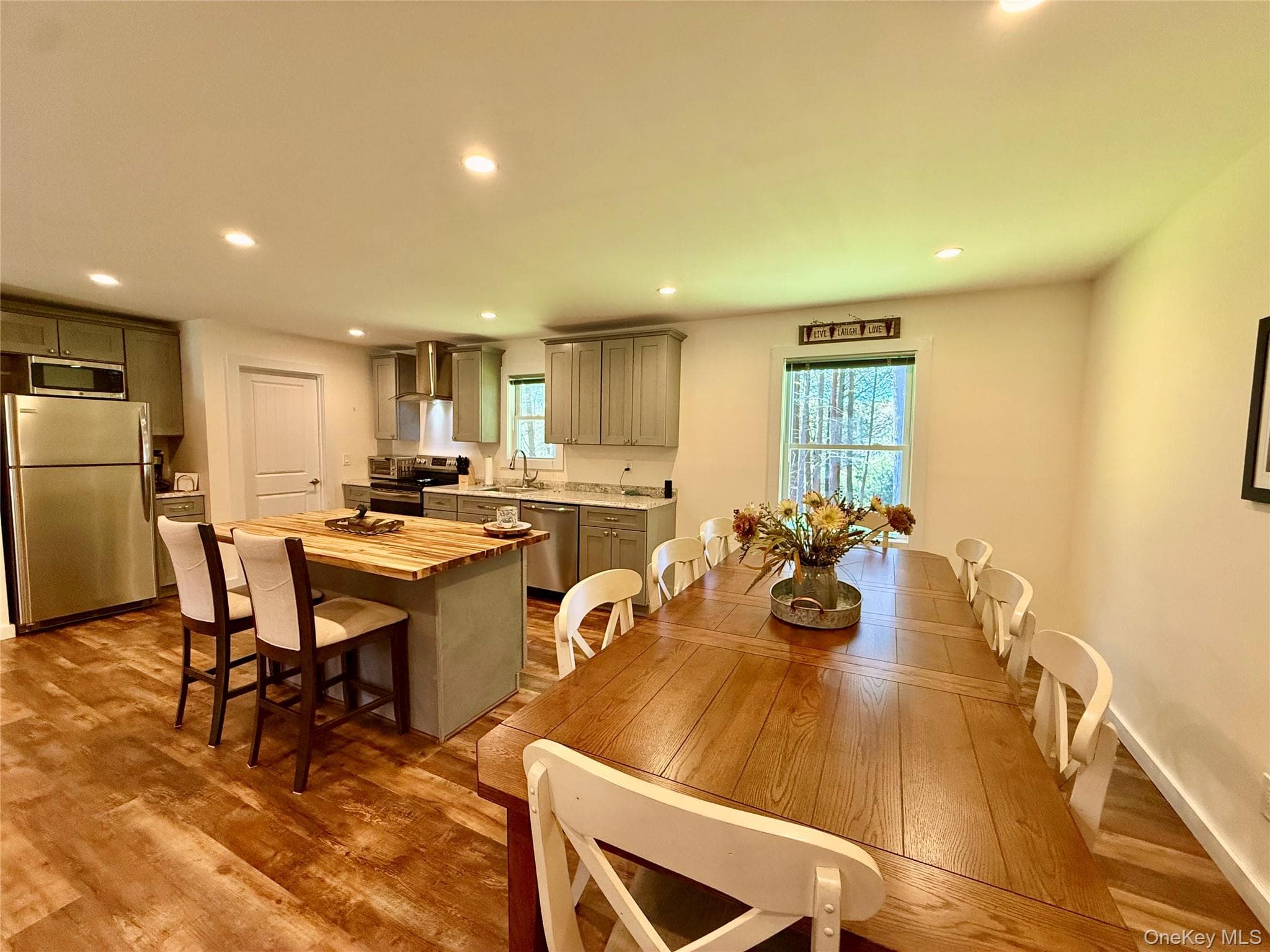 61 Pioneer Drive thumbnail 12