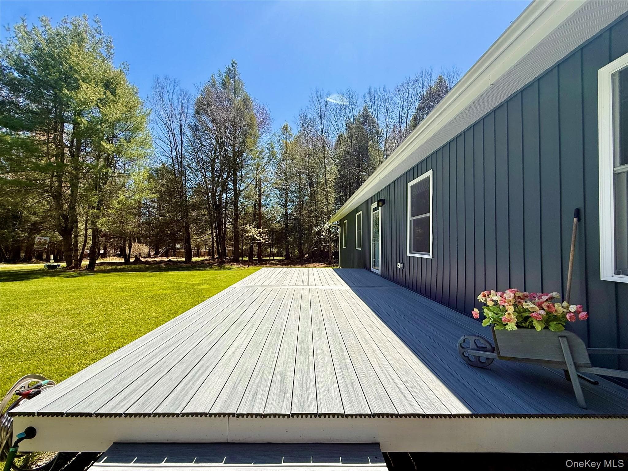 61 Pioneer Drive thumbnail 6