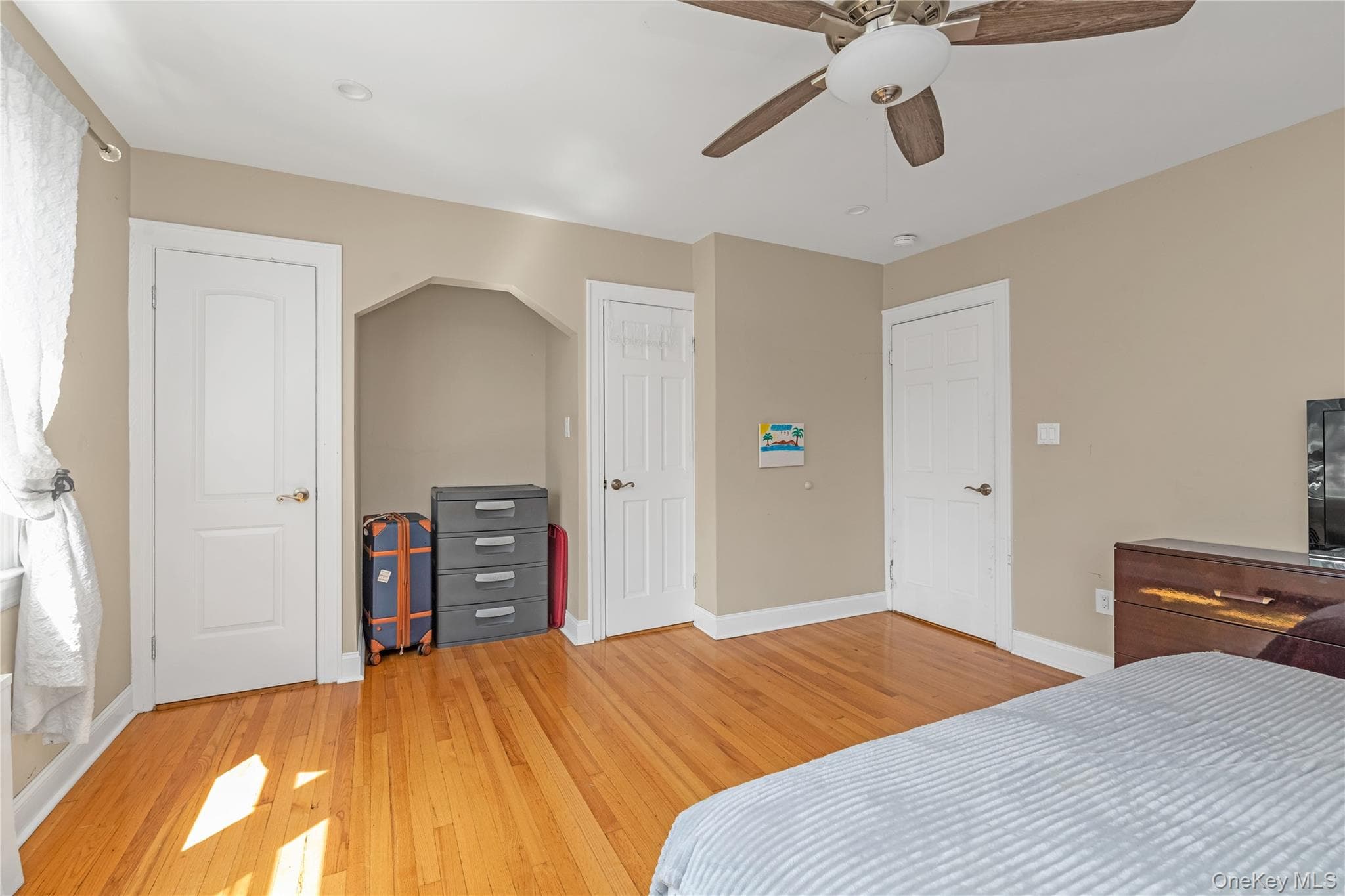 203-15 100th Avenue thumbnail 12