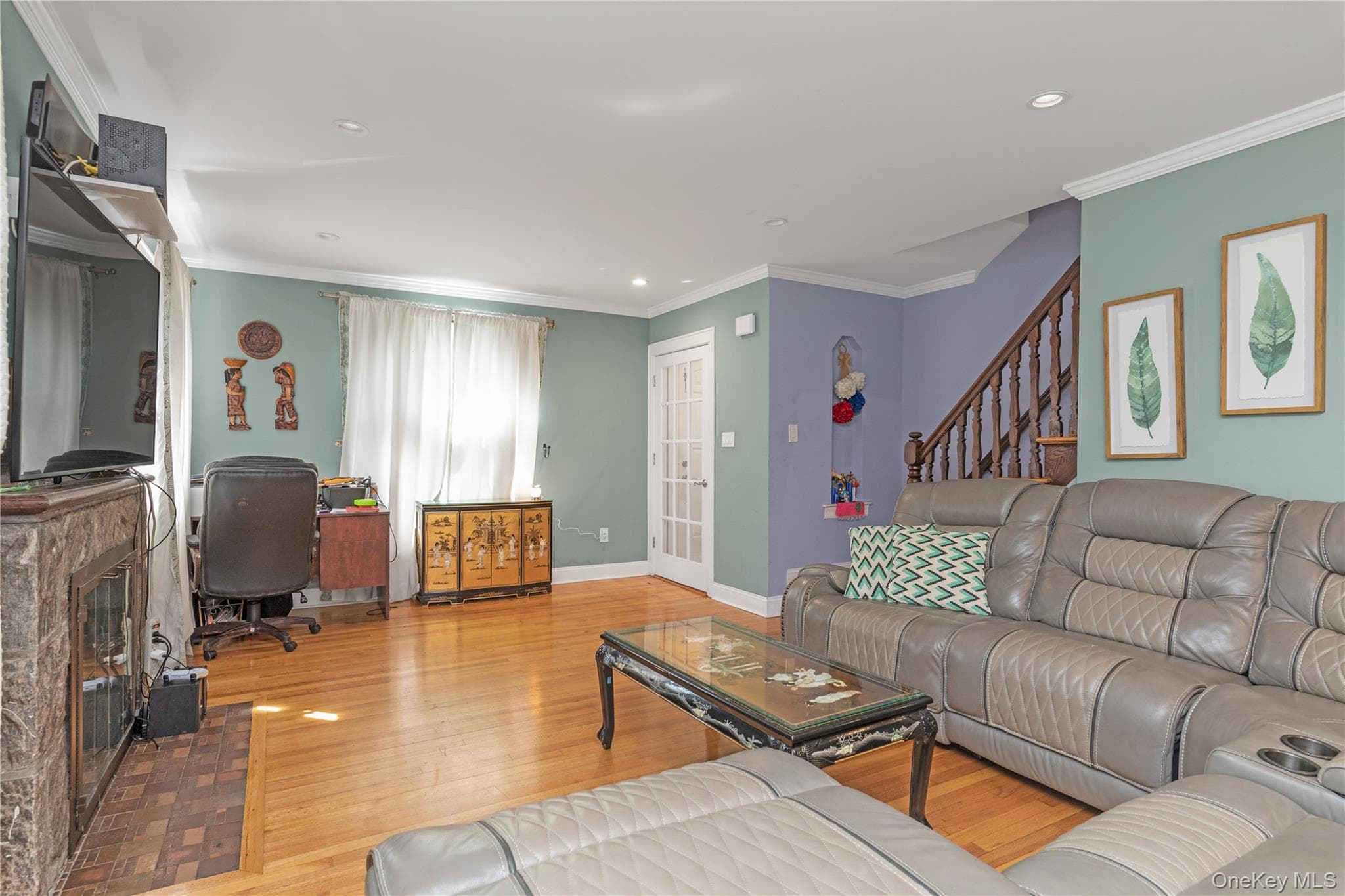 203-15 100th Avenue thumbnail 2