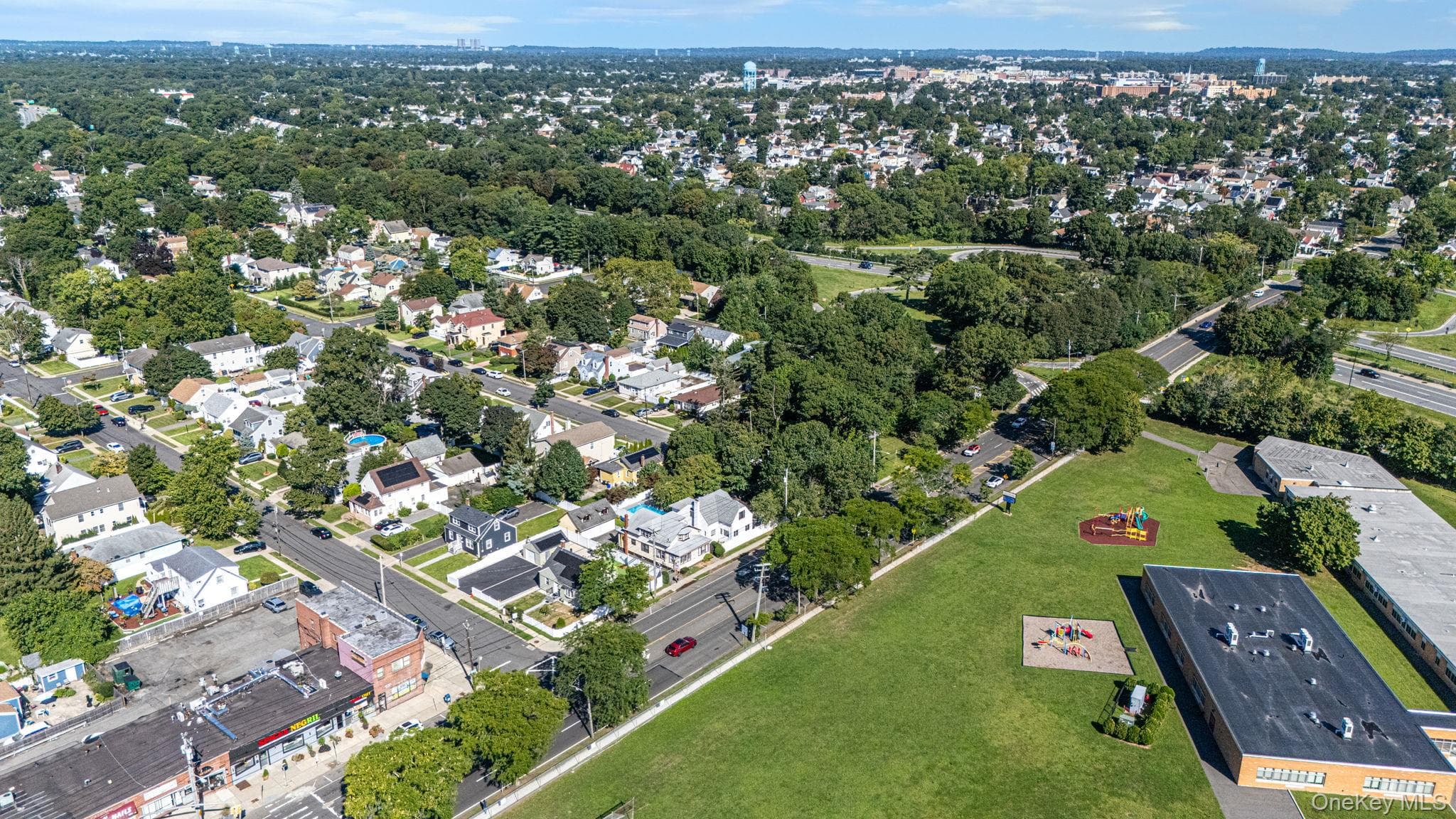 1054 Grand Avenue thumbnail 2