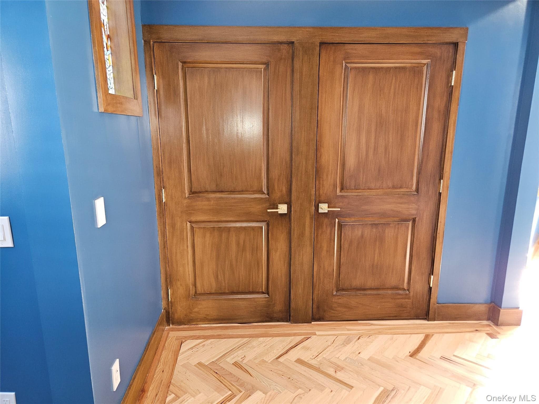 94 Briggs Avenue Unit: 1 thumbnail 10