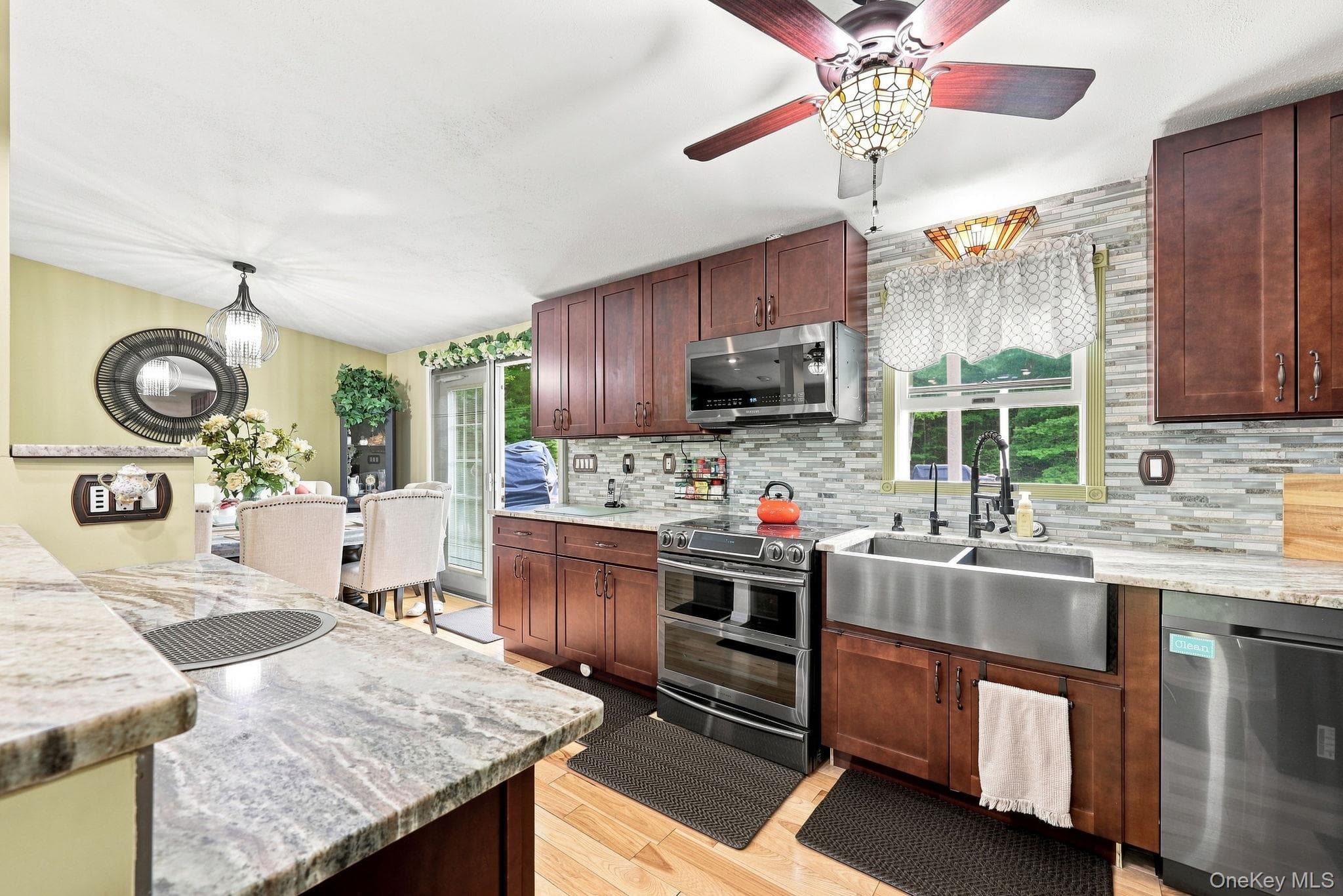 842 Ulster Heights Road, Ellenville