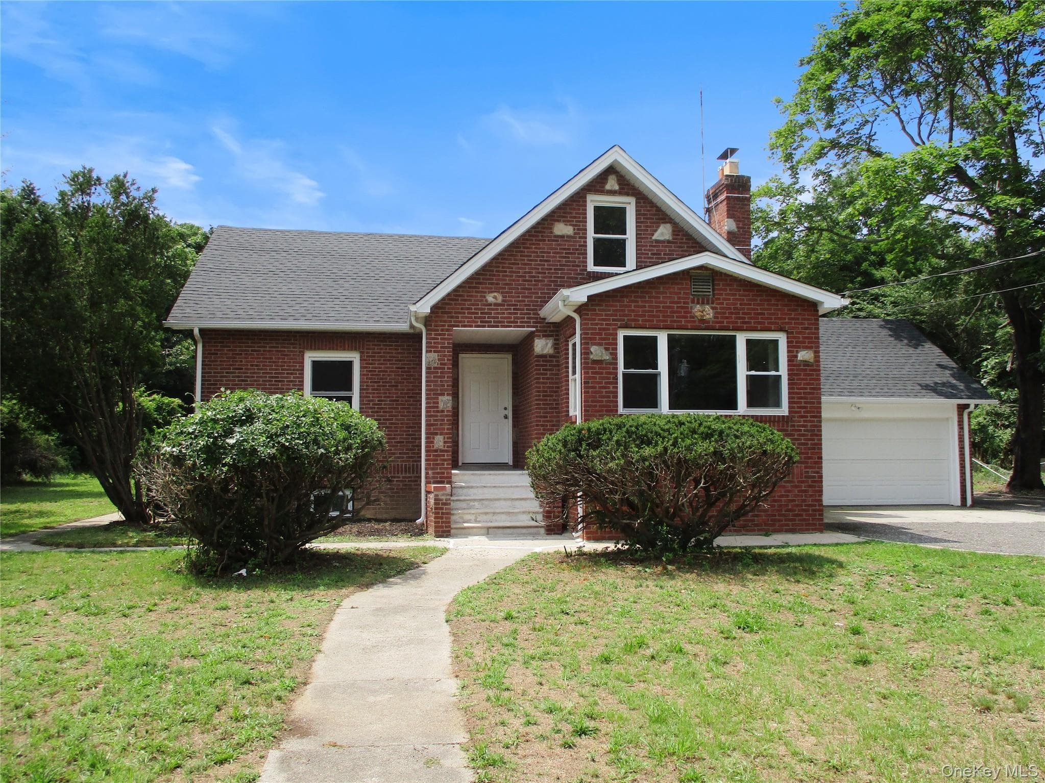 554 Mill Road photo 1