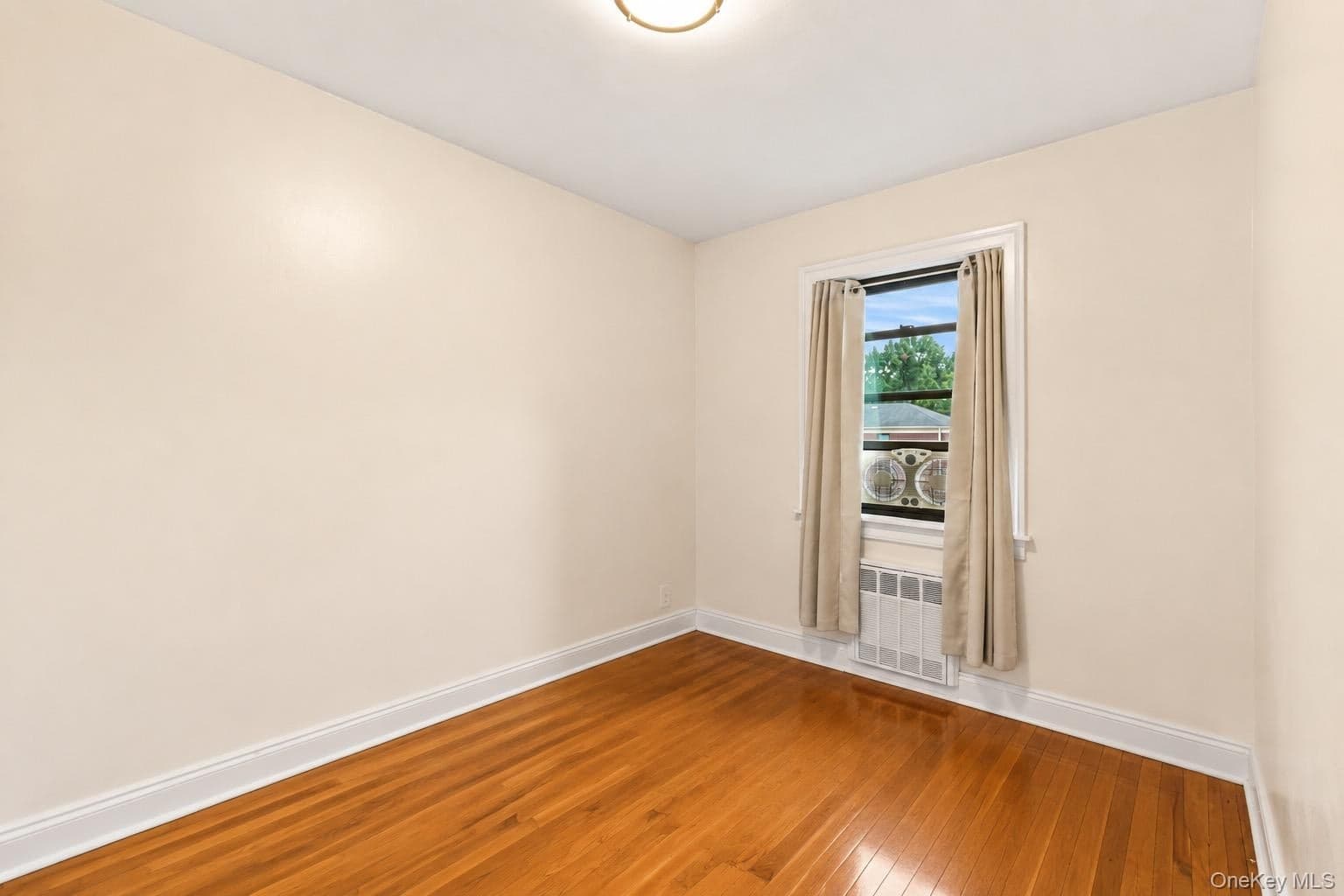 73-02 Springfield Boulevard Unit: 2nd Fl thumbnail 9