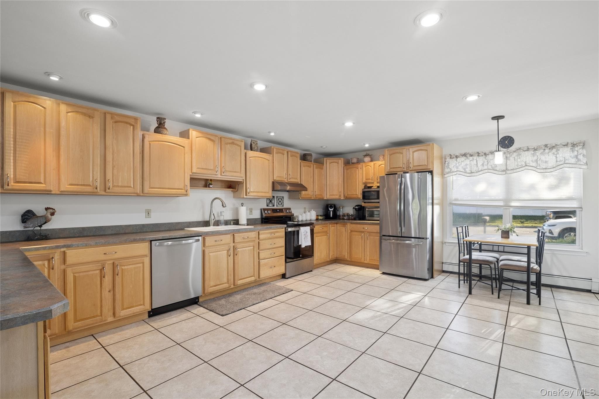 7 Springmeadow Drive thumbnail 4