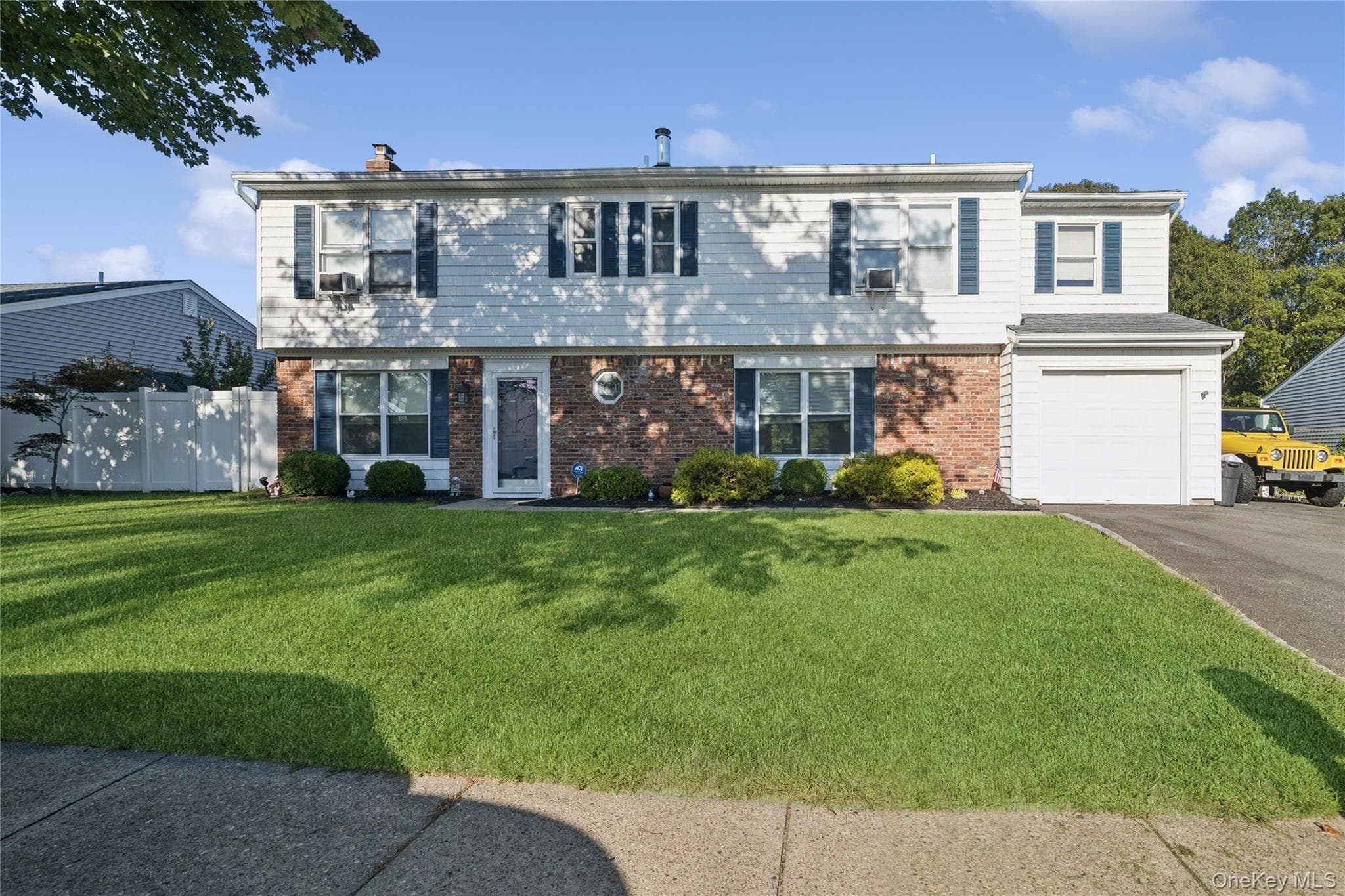 7 Springmeadow Drive thumbnail 2