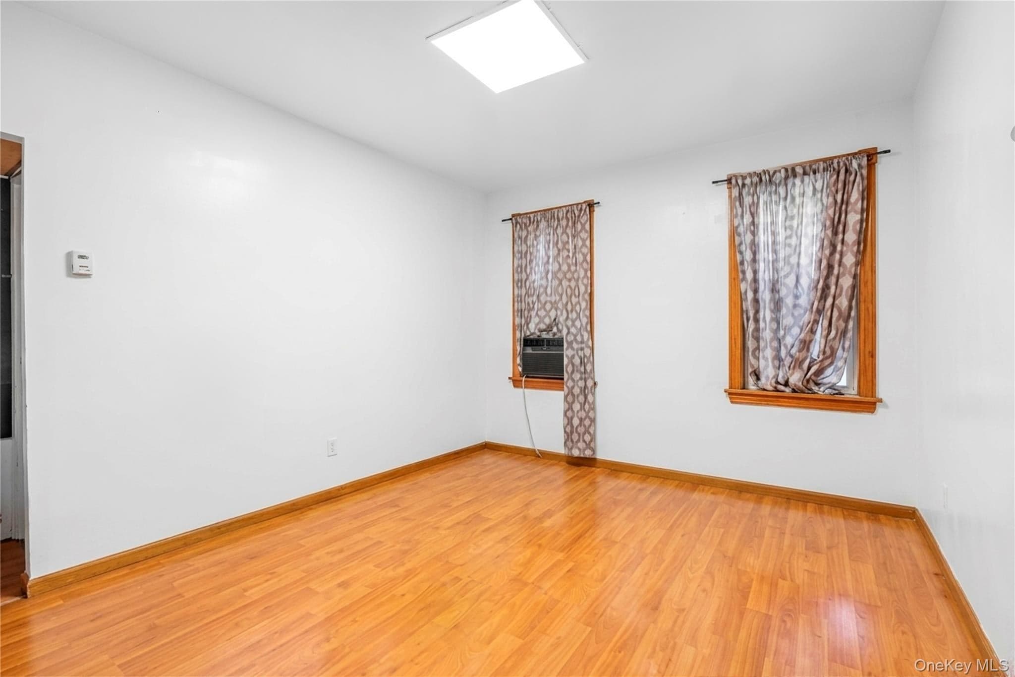 90-22 179th Street thumbnail 23