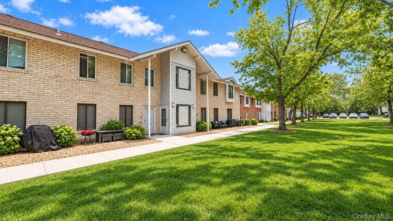 24 Idaho Court Ct Unit: 24, Coram