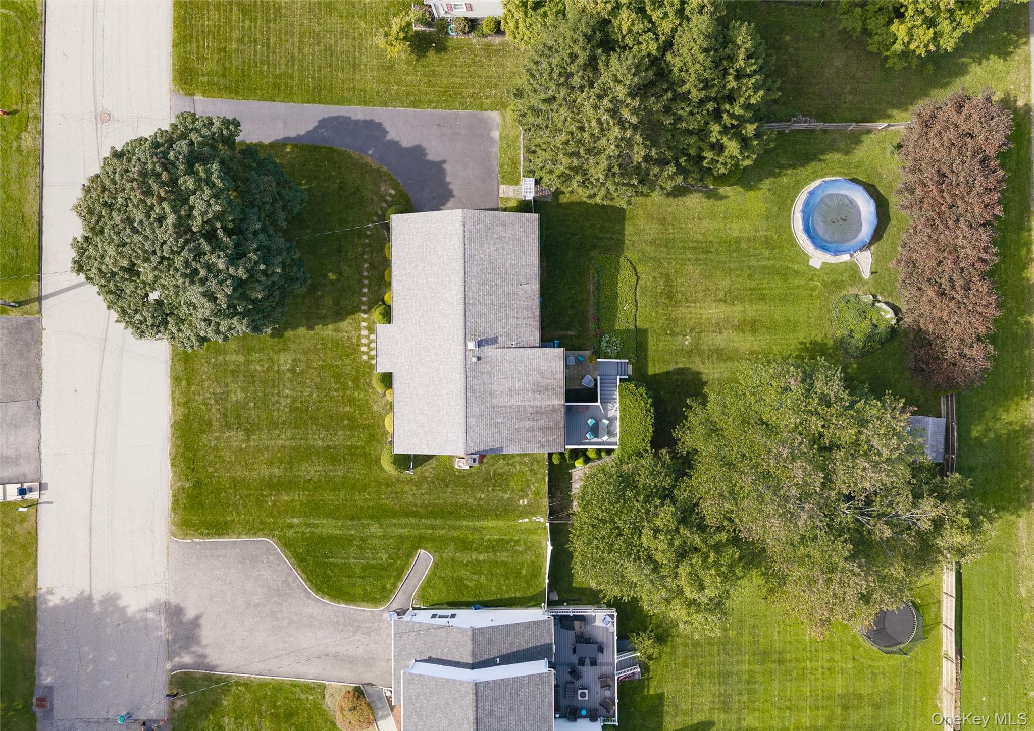 518 Manchester Road thumbnail 29