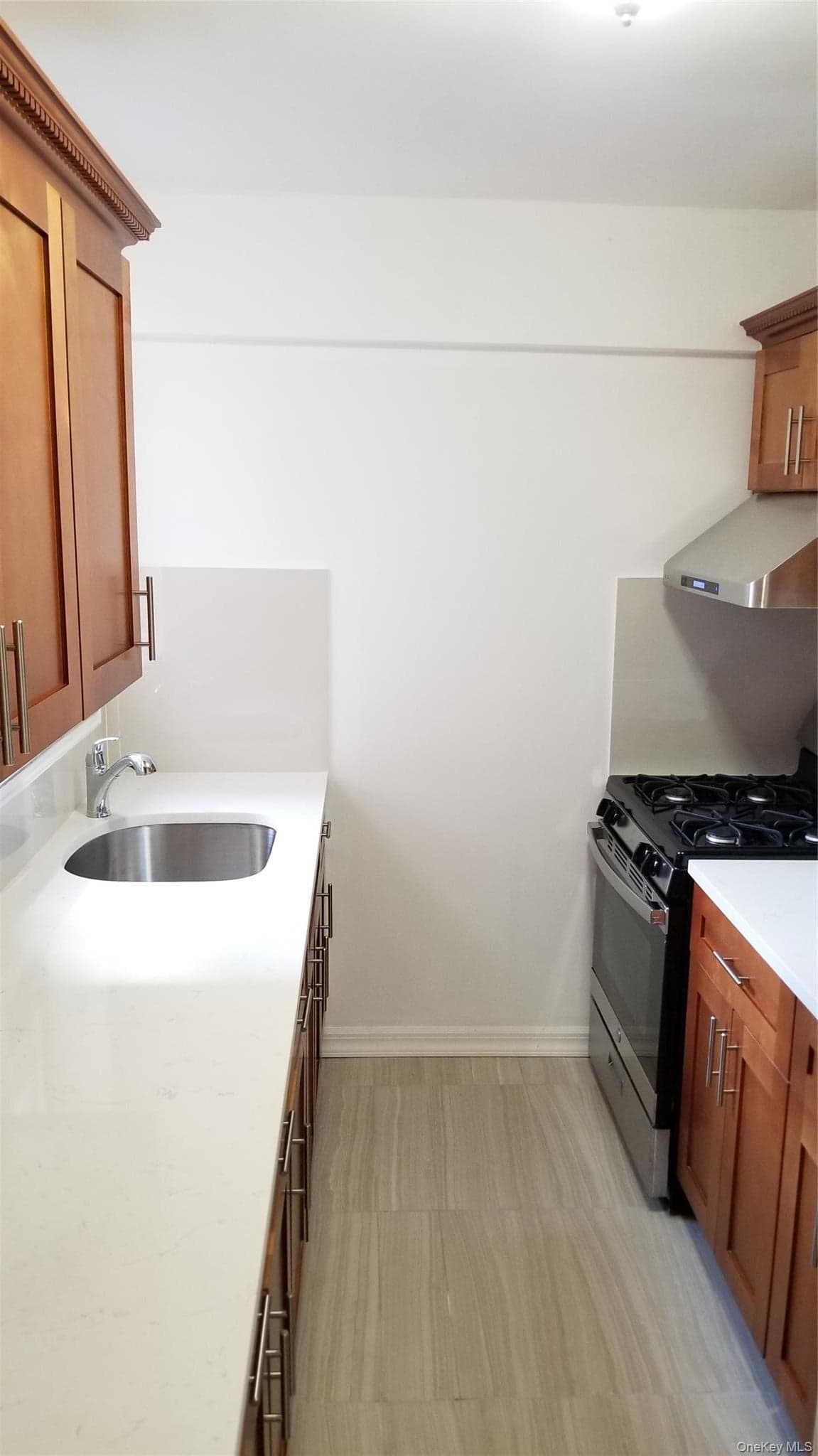 41-34 Frame Place Unit: 3D thumbnail 12