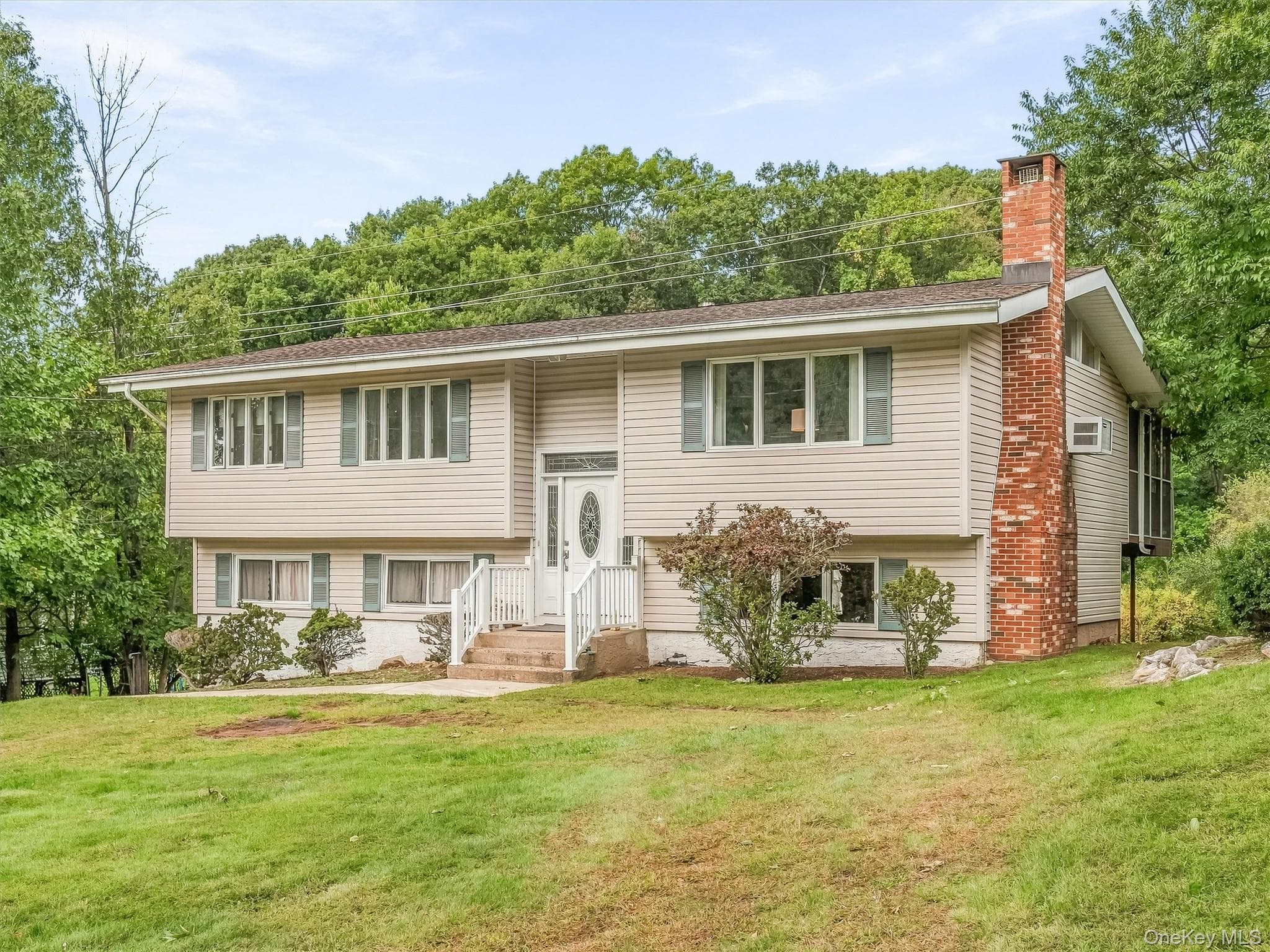 24 Dorchester Drive thumbnail 3