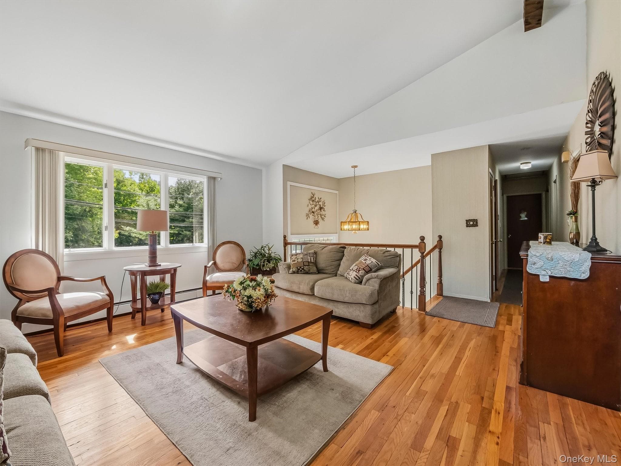 24 Dorchester Drive thumbnail 8