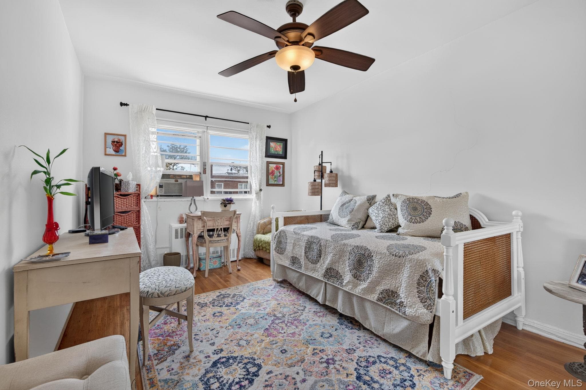 2462 Bragg Street thumbnail 32
