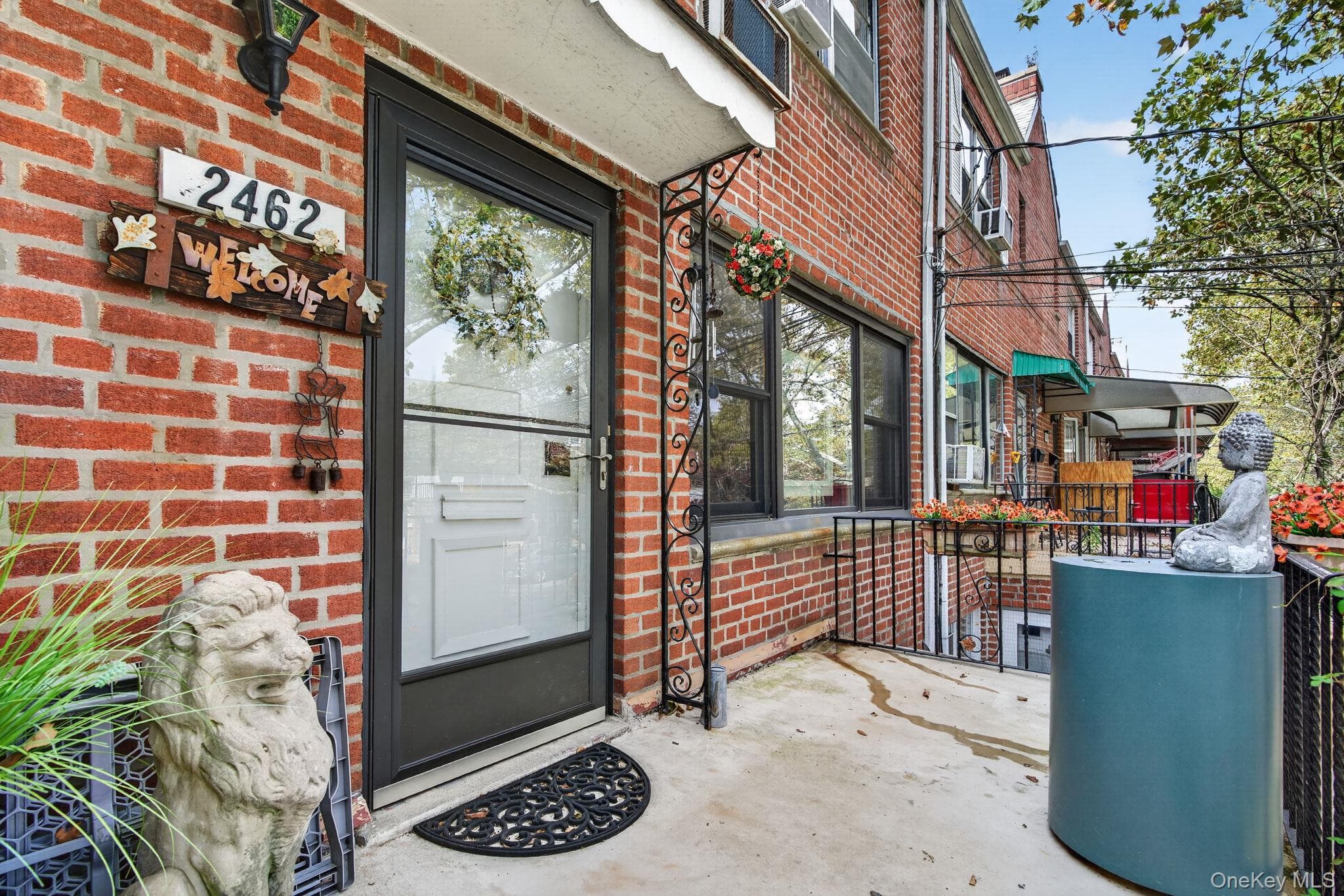 2462 Bragg Street thumbnail 5