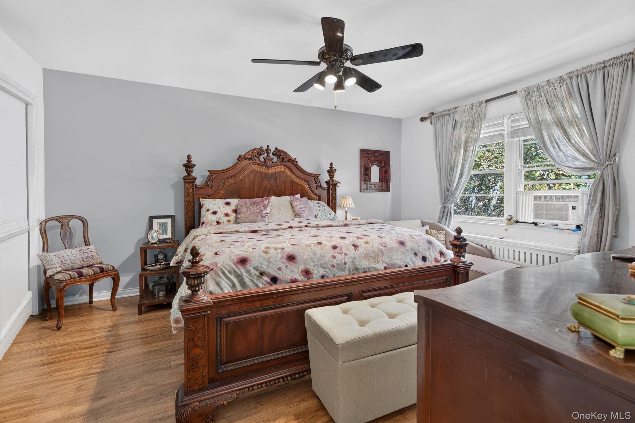 2462 Bragg Street thumbnail 23