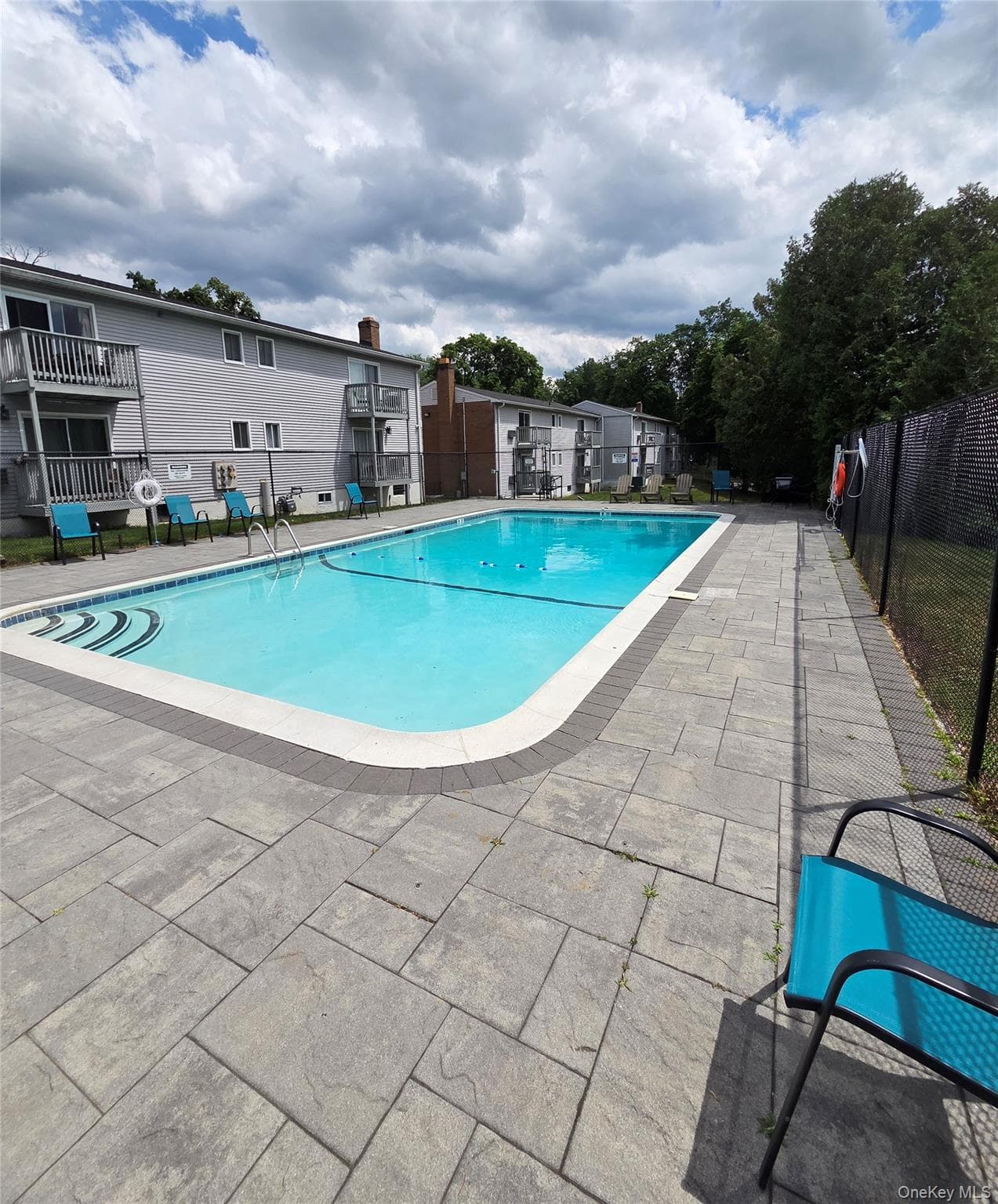 2740 South Road Unit: A2 thumbnail 16