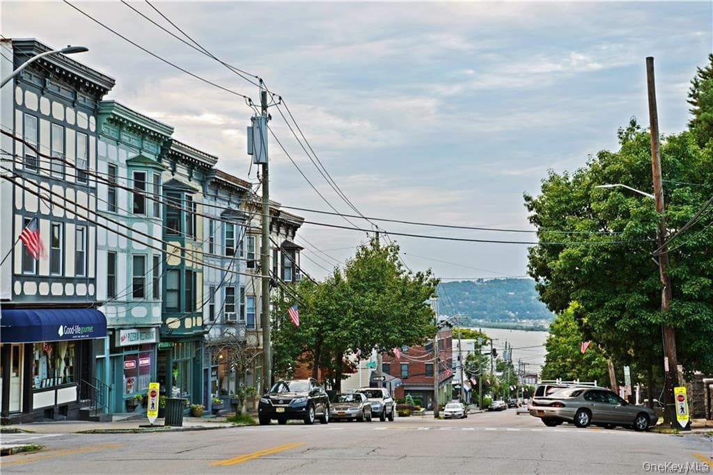 140 N Broadway Unit: L-4 thumbnail 18