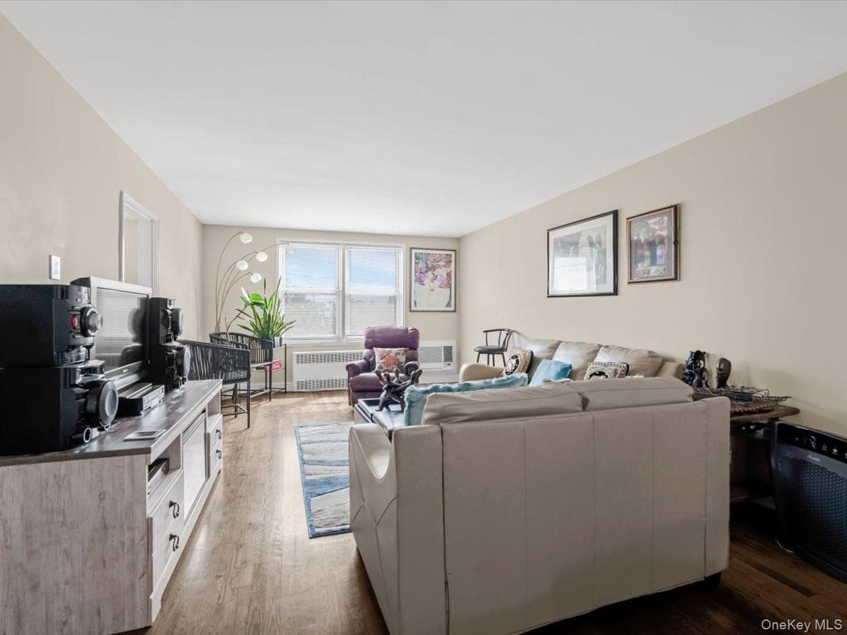 530 Dubois Avenue Unit: 2C thumbnail 6