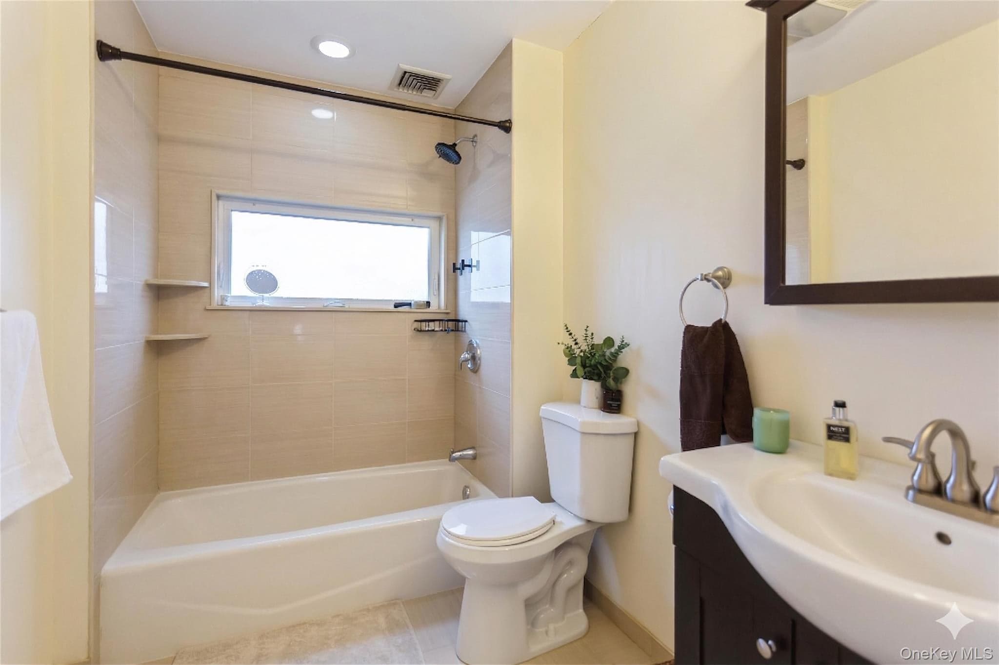 271 Arthur Street thumbnail 28