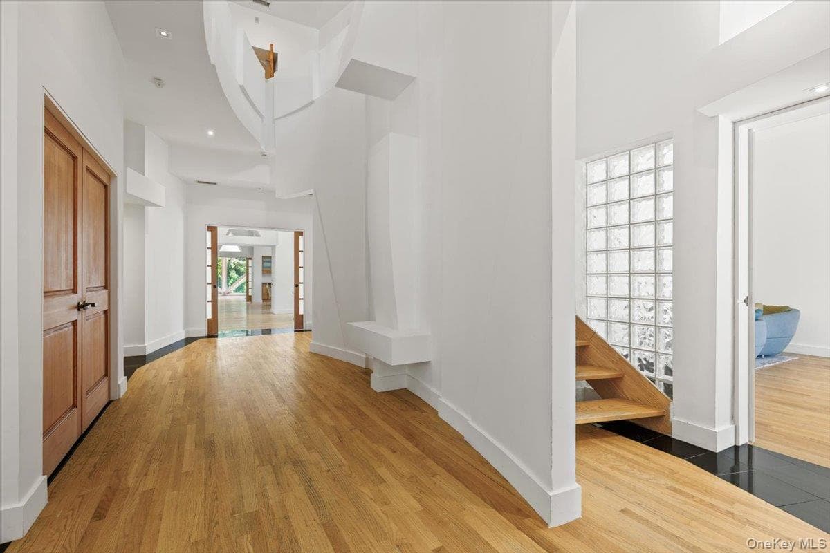 150 Pinecrest Drive thumbnail 17