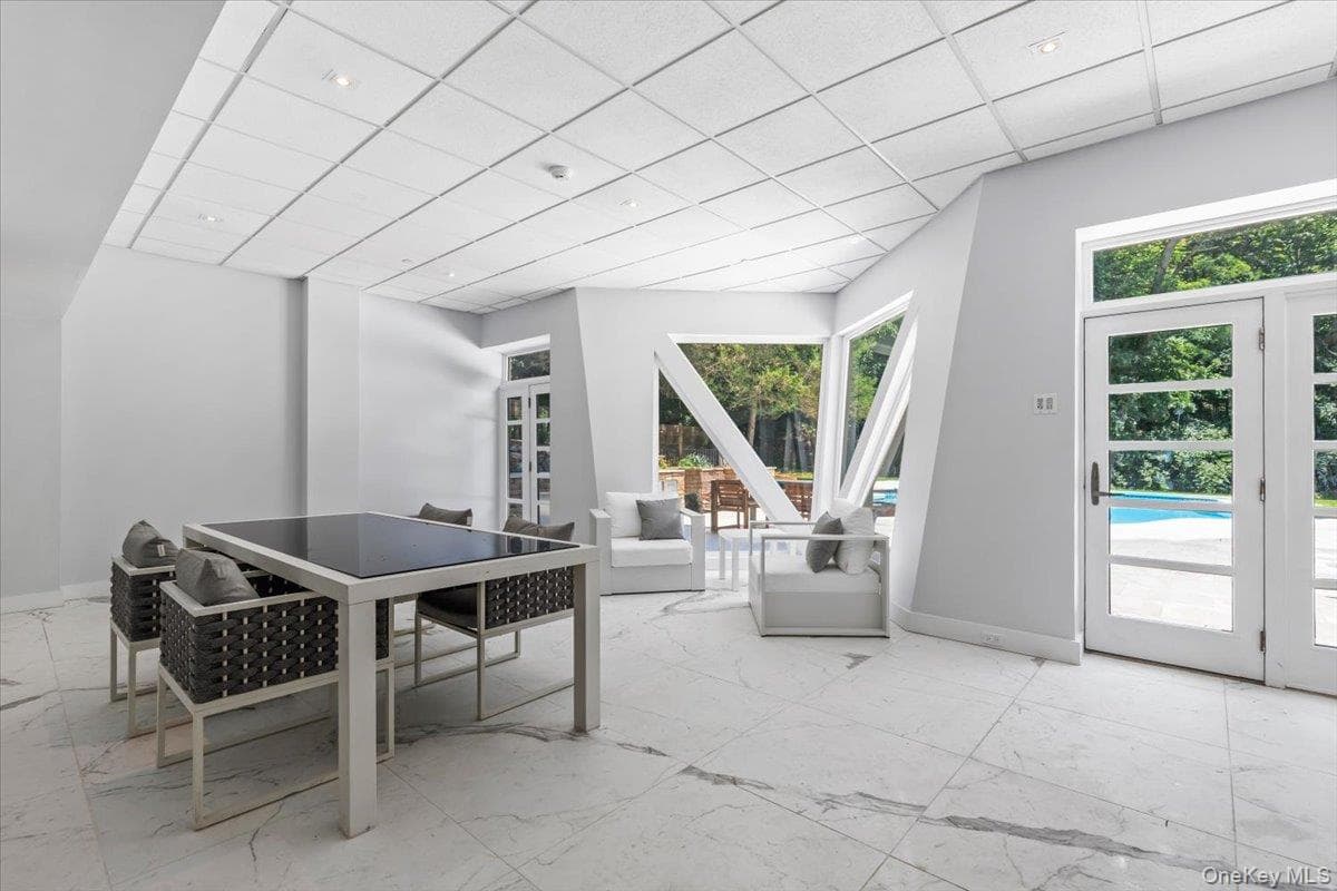 150 Pinecrest Drive thumbnail 33