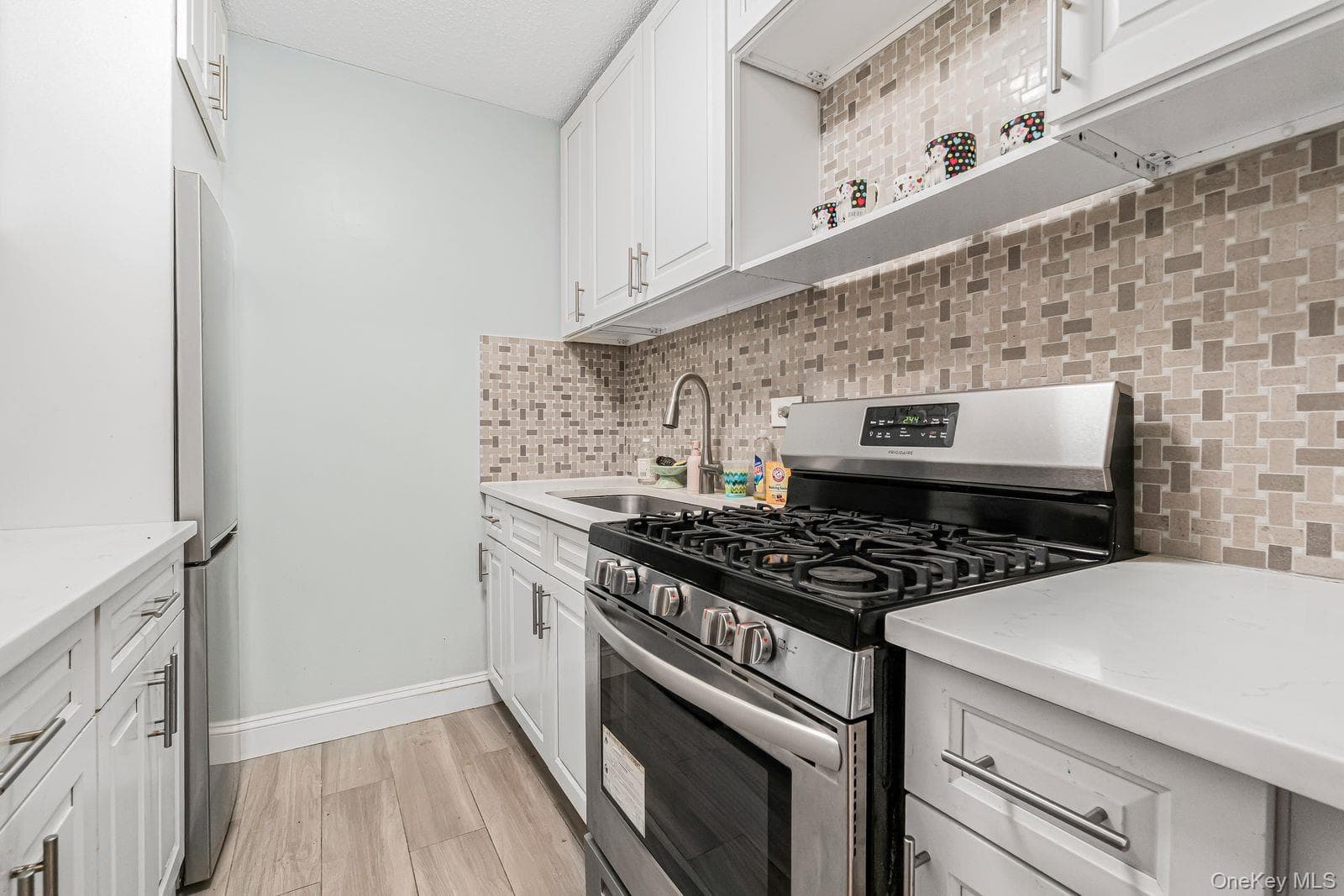 39-60 54th Street Unit: 8S thumbnail 6