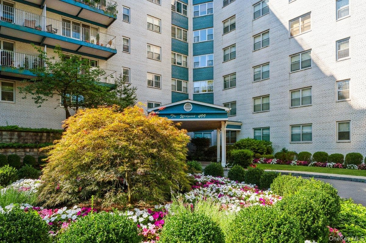 499 N Broadway Unit: 3A, White Plains