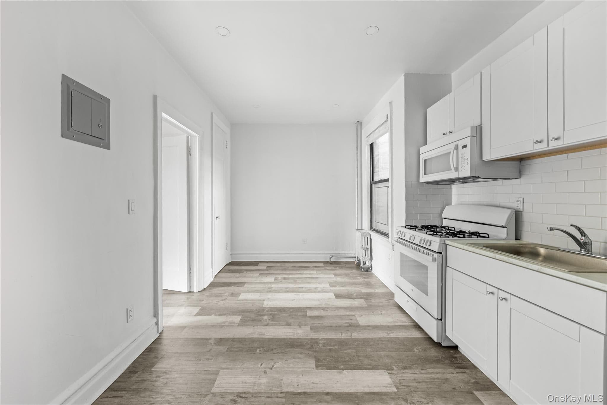 36-25 30th Street thumbnail 19