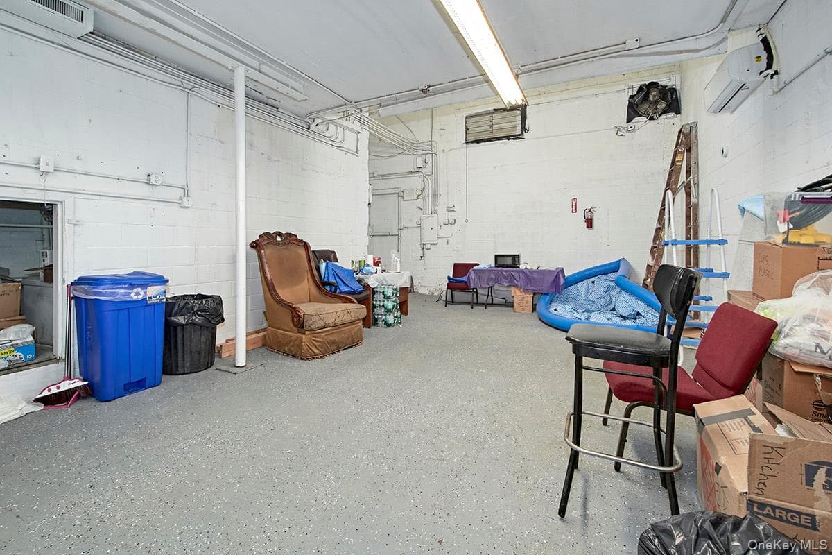 3243 Ampere Avenue thumbnail 15