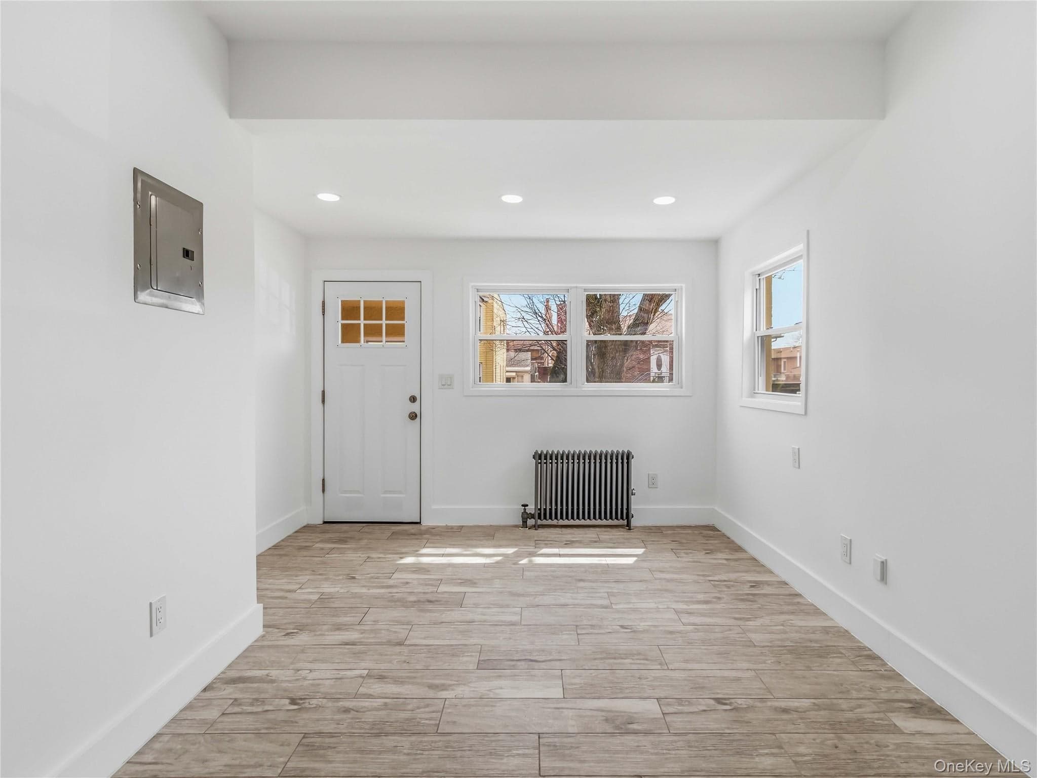 21-52 48th Street thumbnail 11