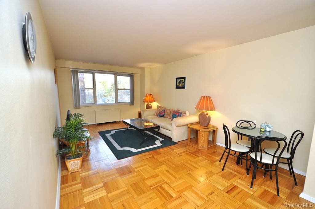 260 Garth Road Unit: 4A5 photo 1
