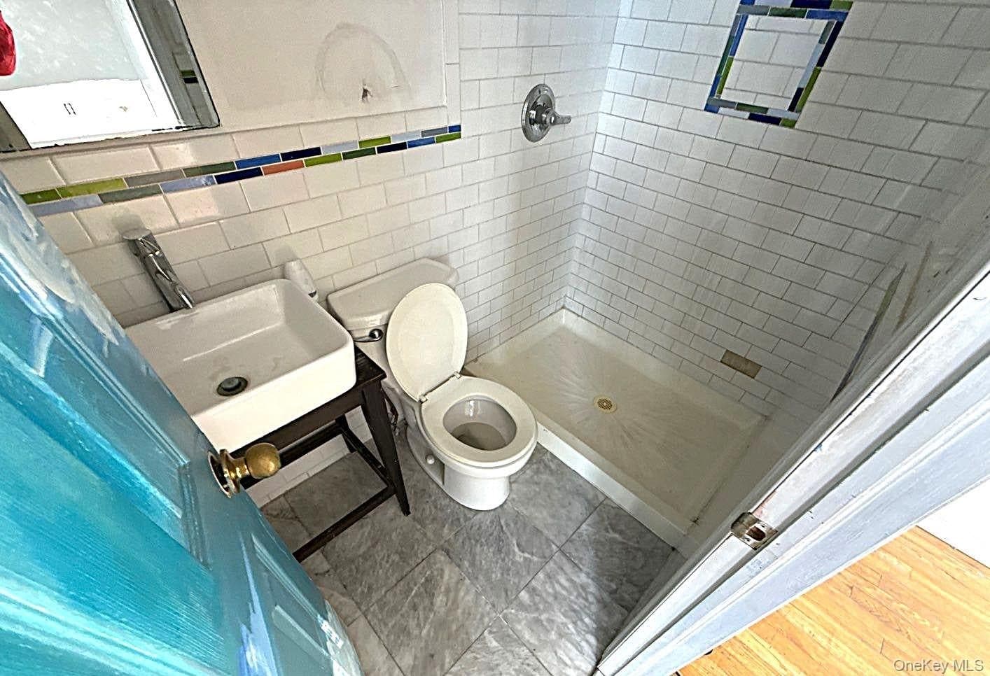 175-28 89th Avenue Unit: C thumbnail 6