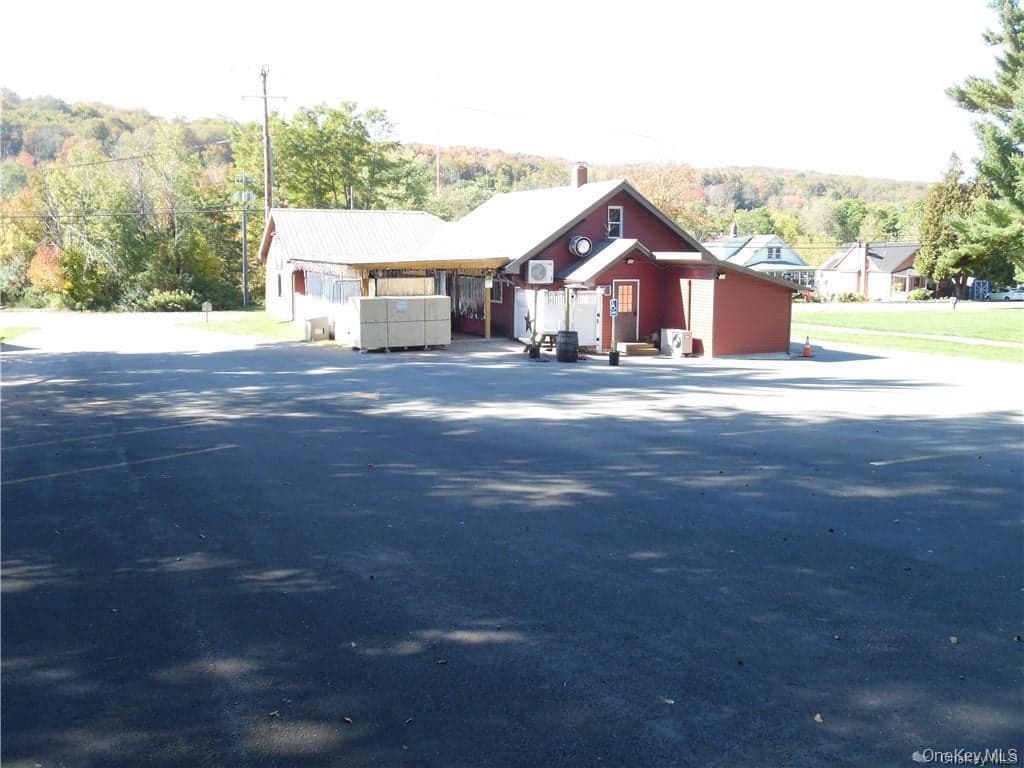 89 Sullivan Avenue thumbnail 20