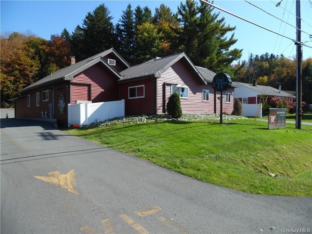89 Sullivan Avenue thumbnail 22