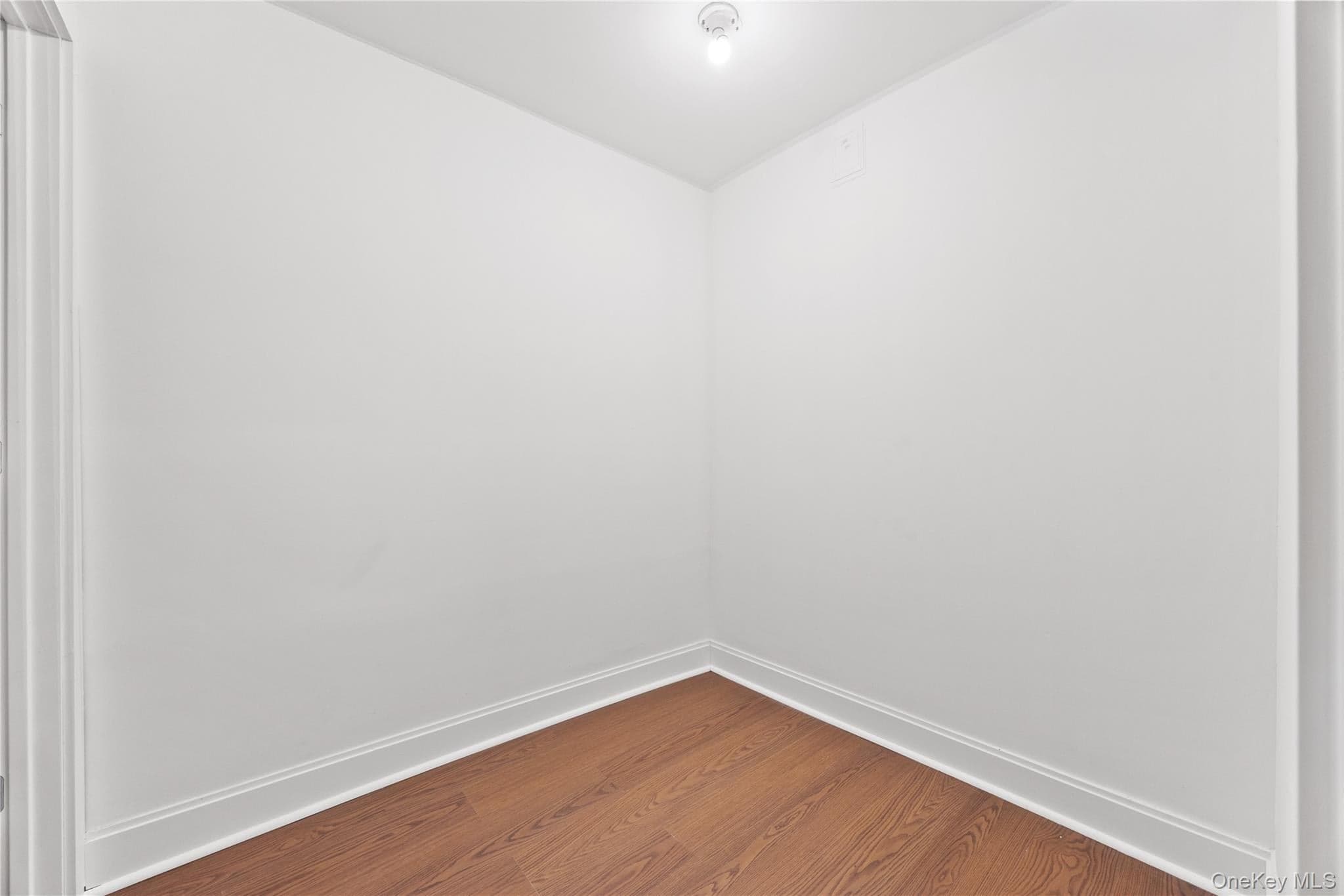 15 Pershing Avenue thumbnail 28