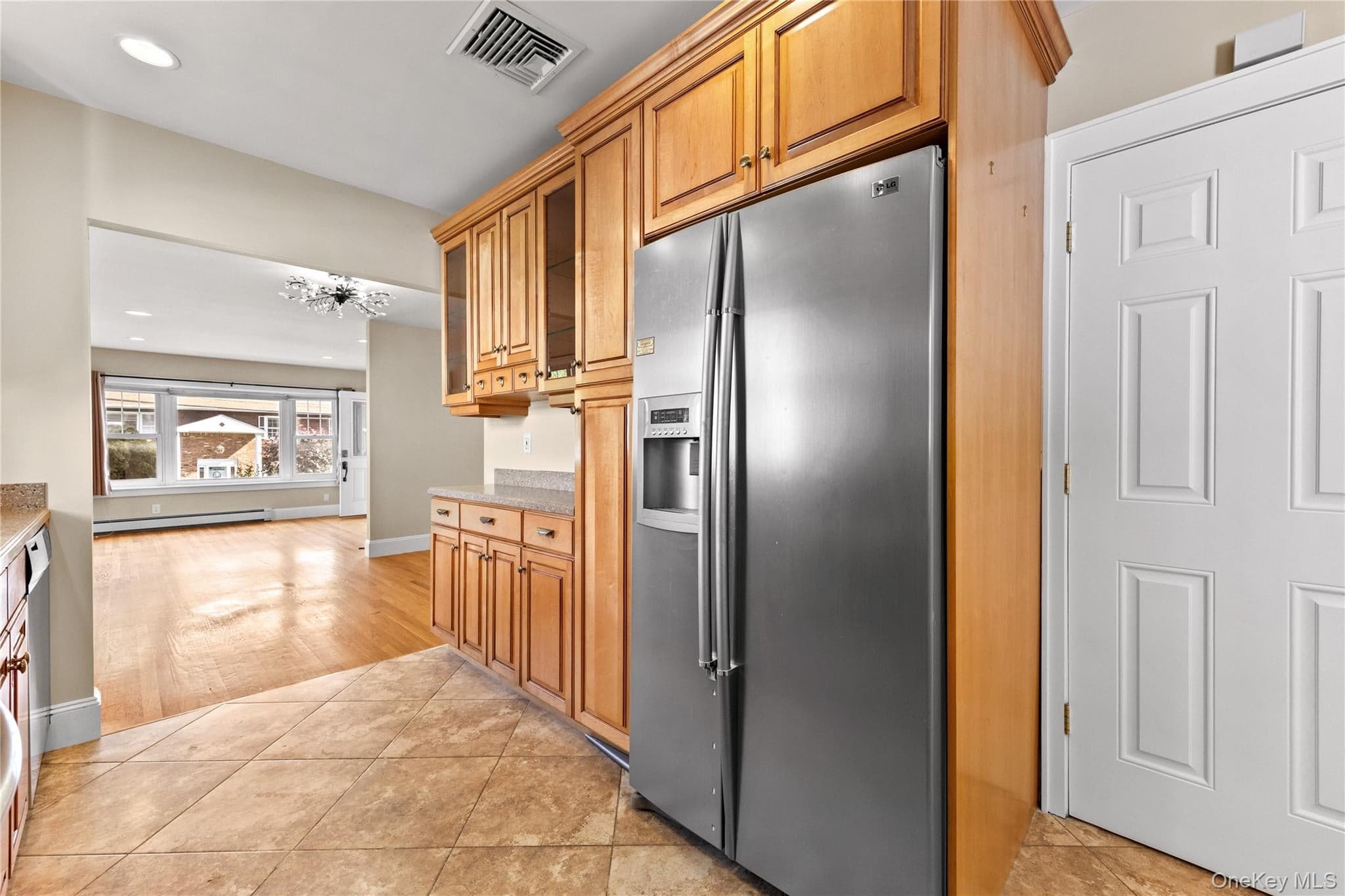 15 Pershing Avenue thumbnail 16