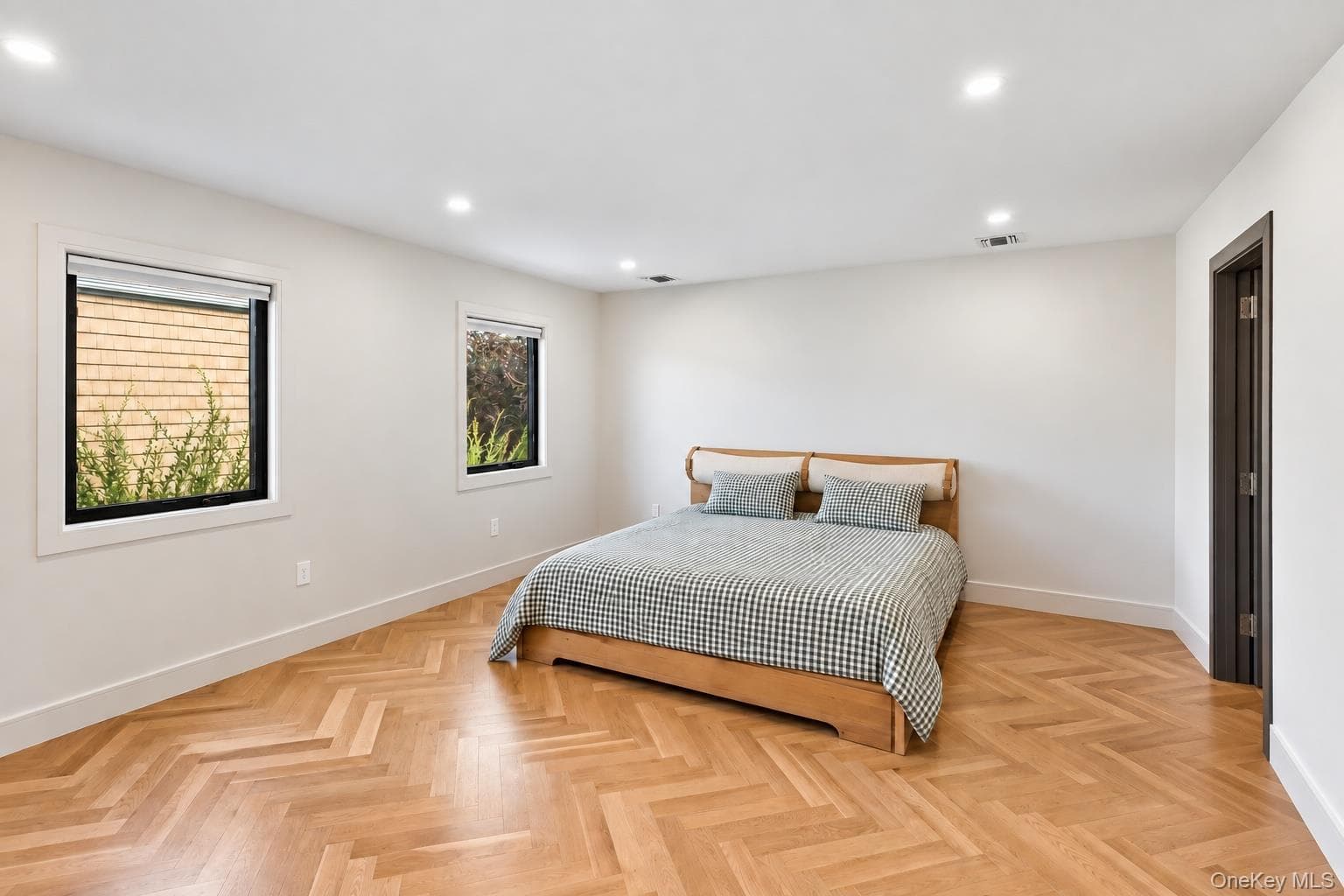 716 Oakland Avenue thumbnail 9