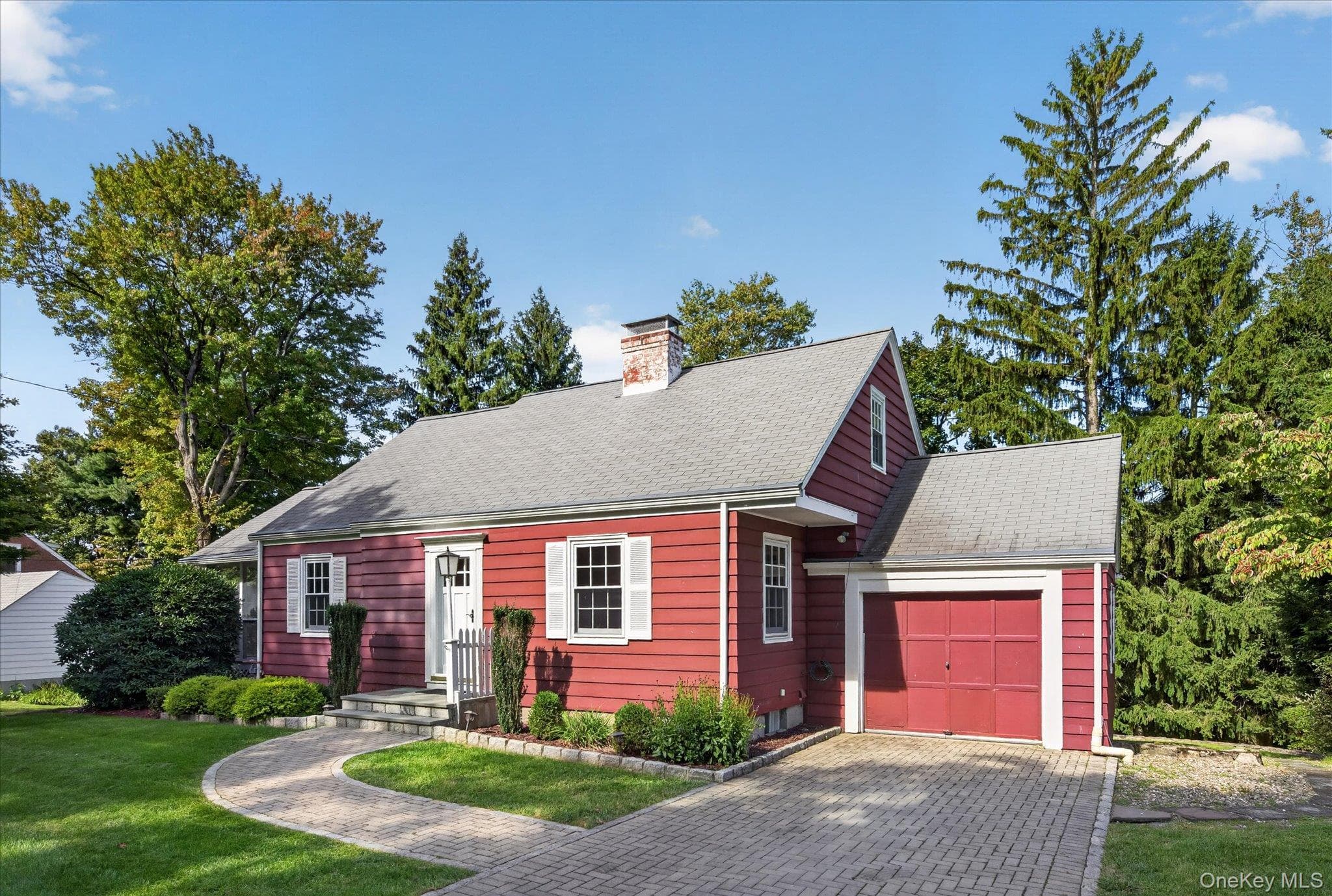 17 Pleasant View Avenue photo 1