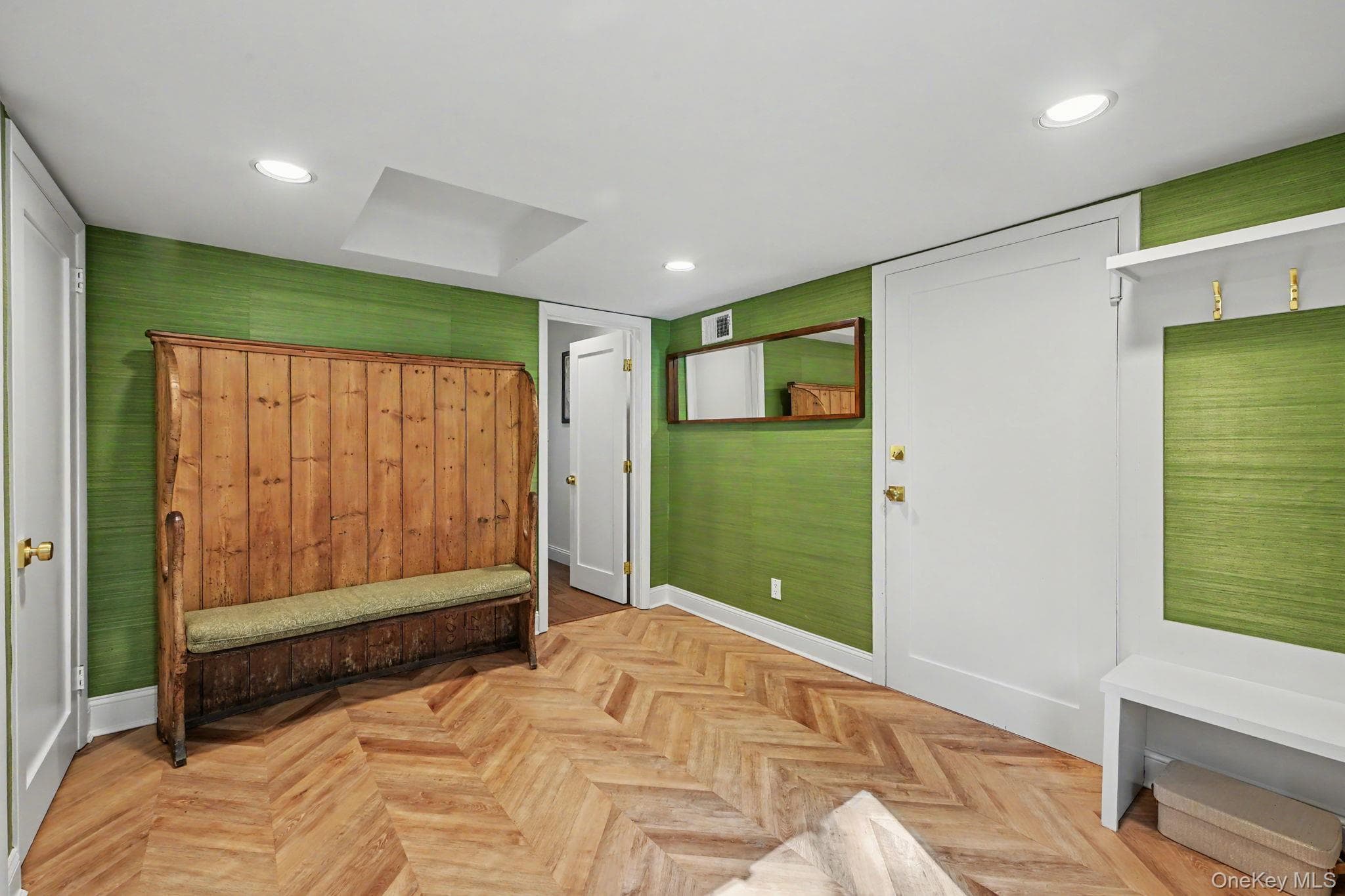 29 Hoyt Street thumbnail 34