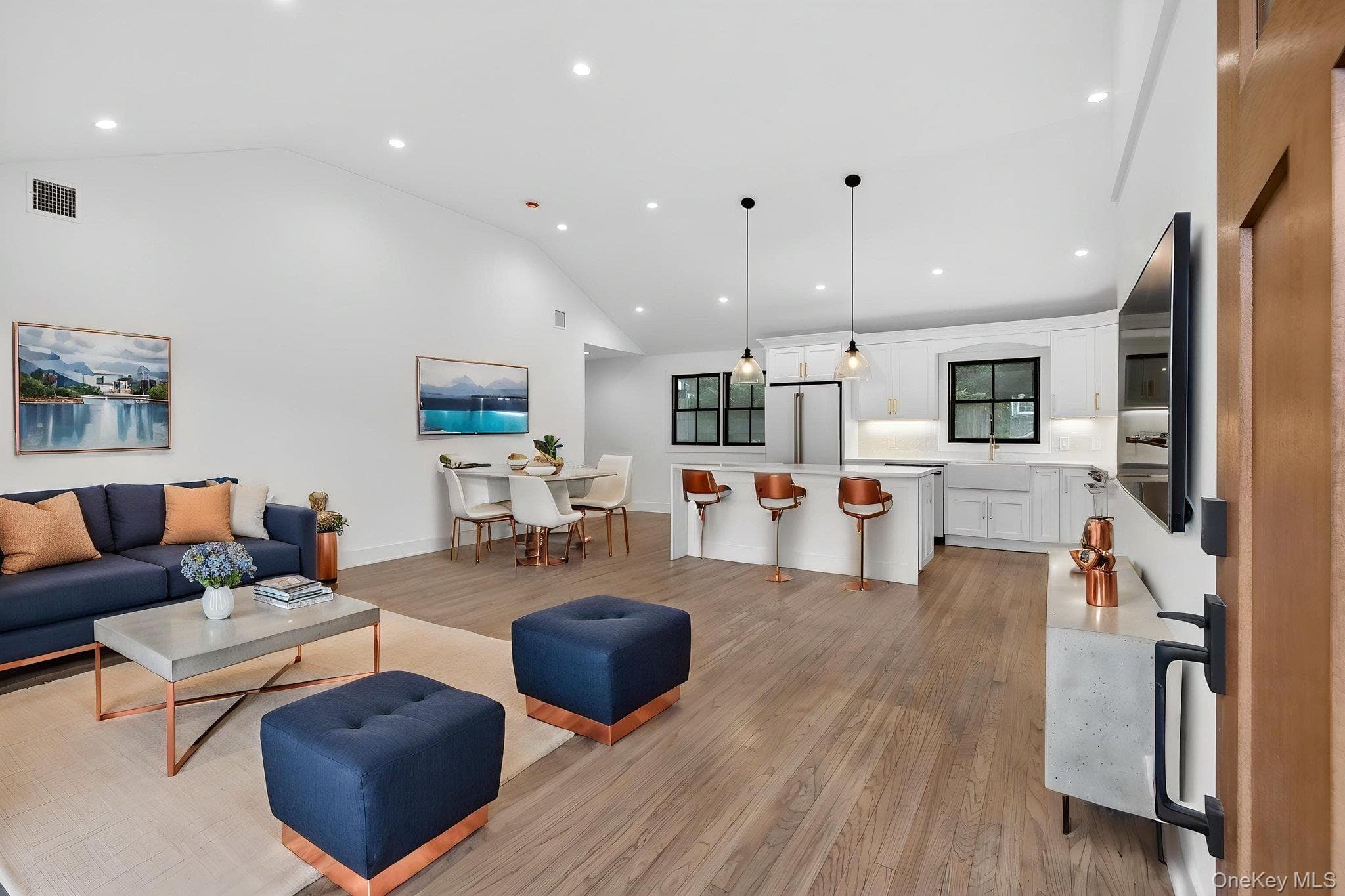 85 Kenneth Avenue thumbnail 5