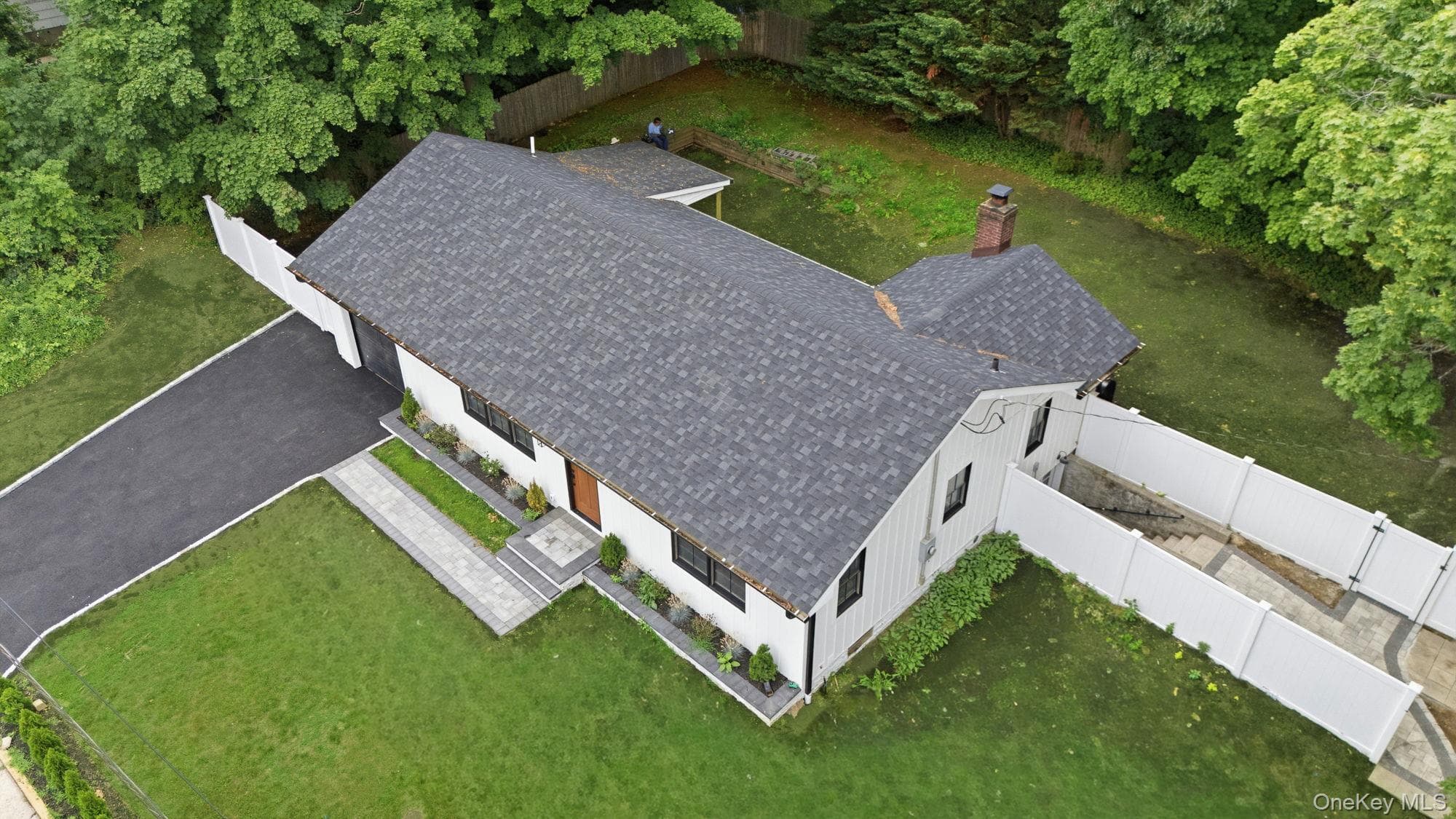 85 Kenneth Avenue thumbnail 43