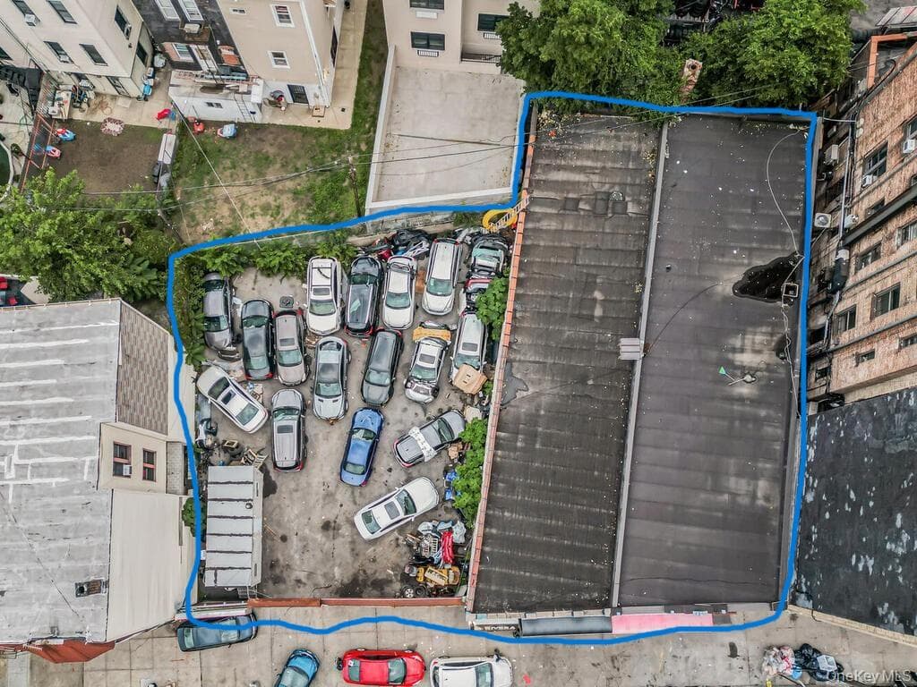 2106 Washington Avenue thumbnail 4