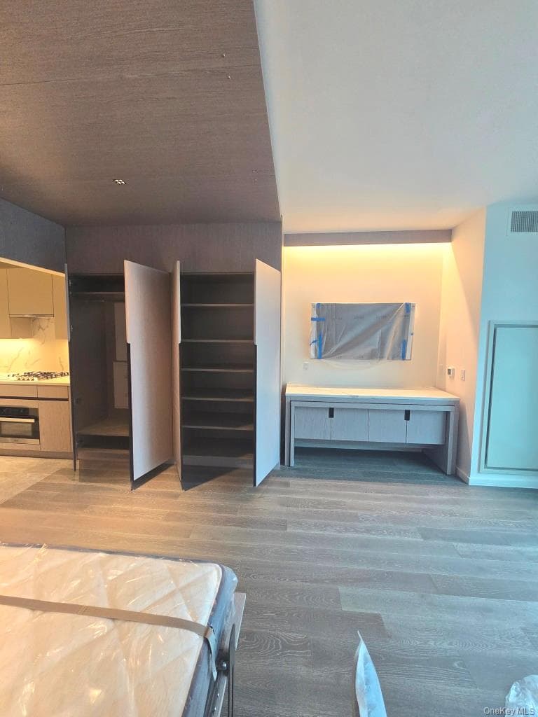 13336 37th Avenue Unit: 5N thumbnail 7
