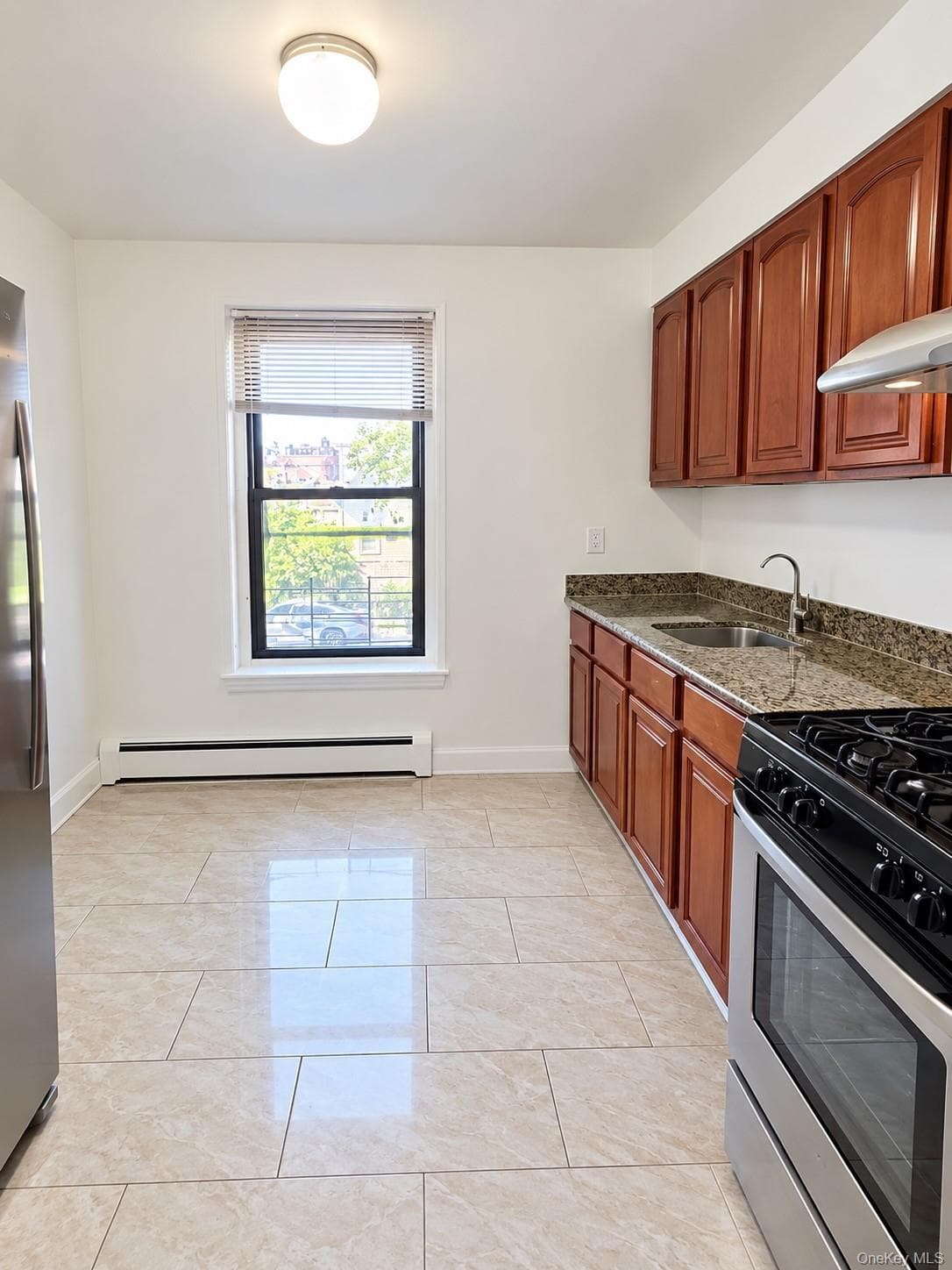 160-06 75th Road Unit: 3 thumbnail 4