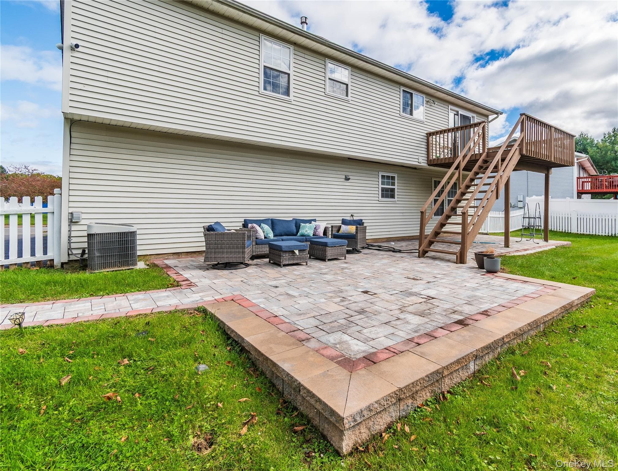 8 Bernadette Way thumbnail 9