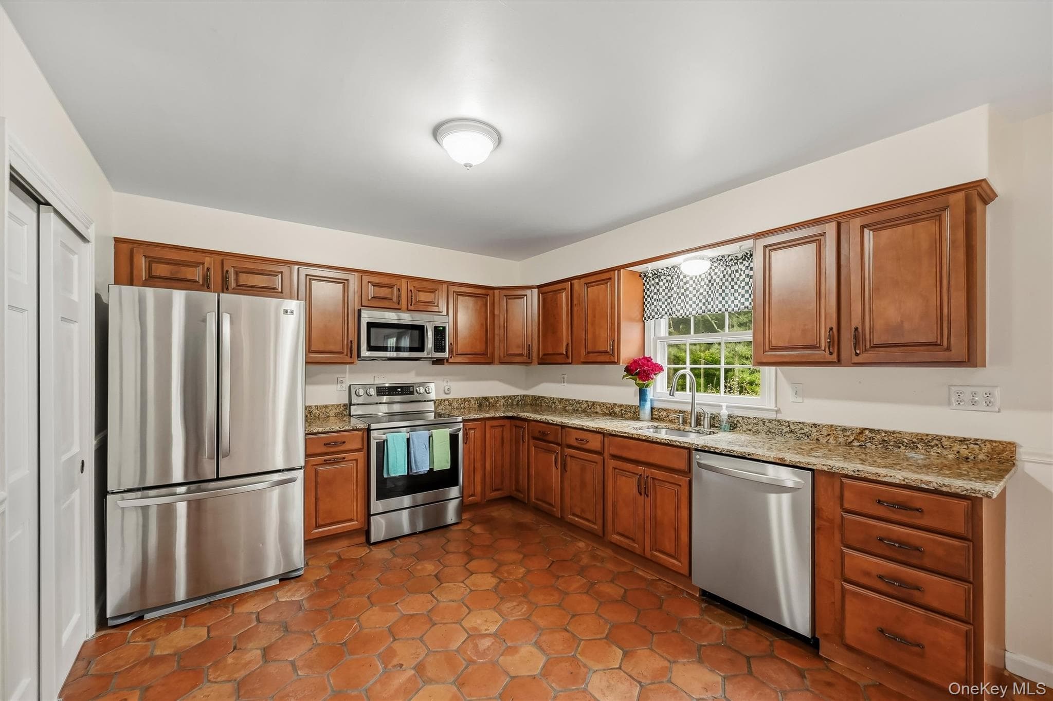 743 Union Valley Road thumbnail 11