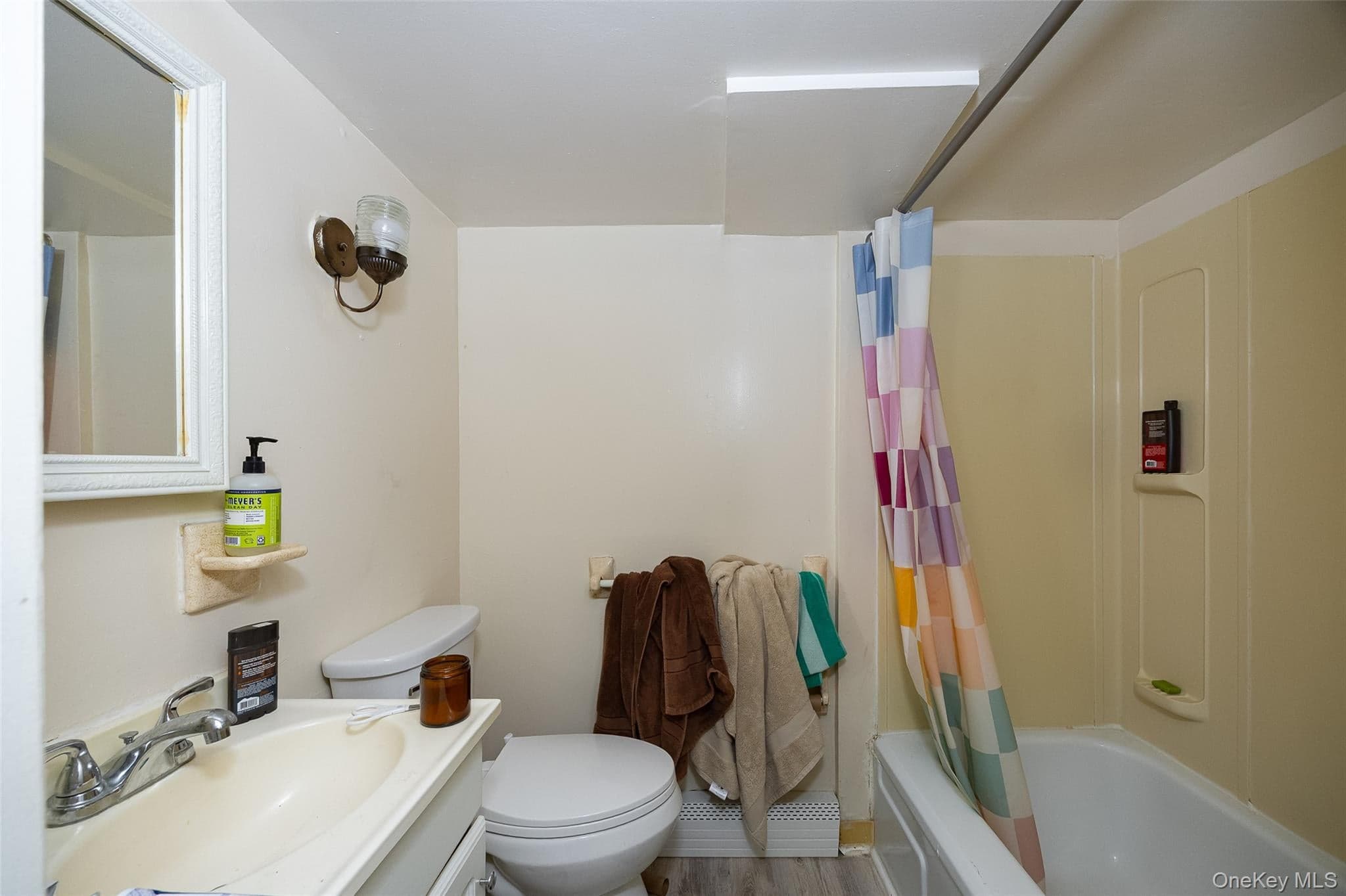 81 Vineyard Avenue thumbnail 19